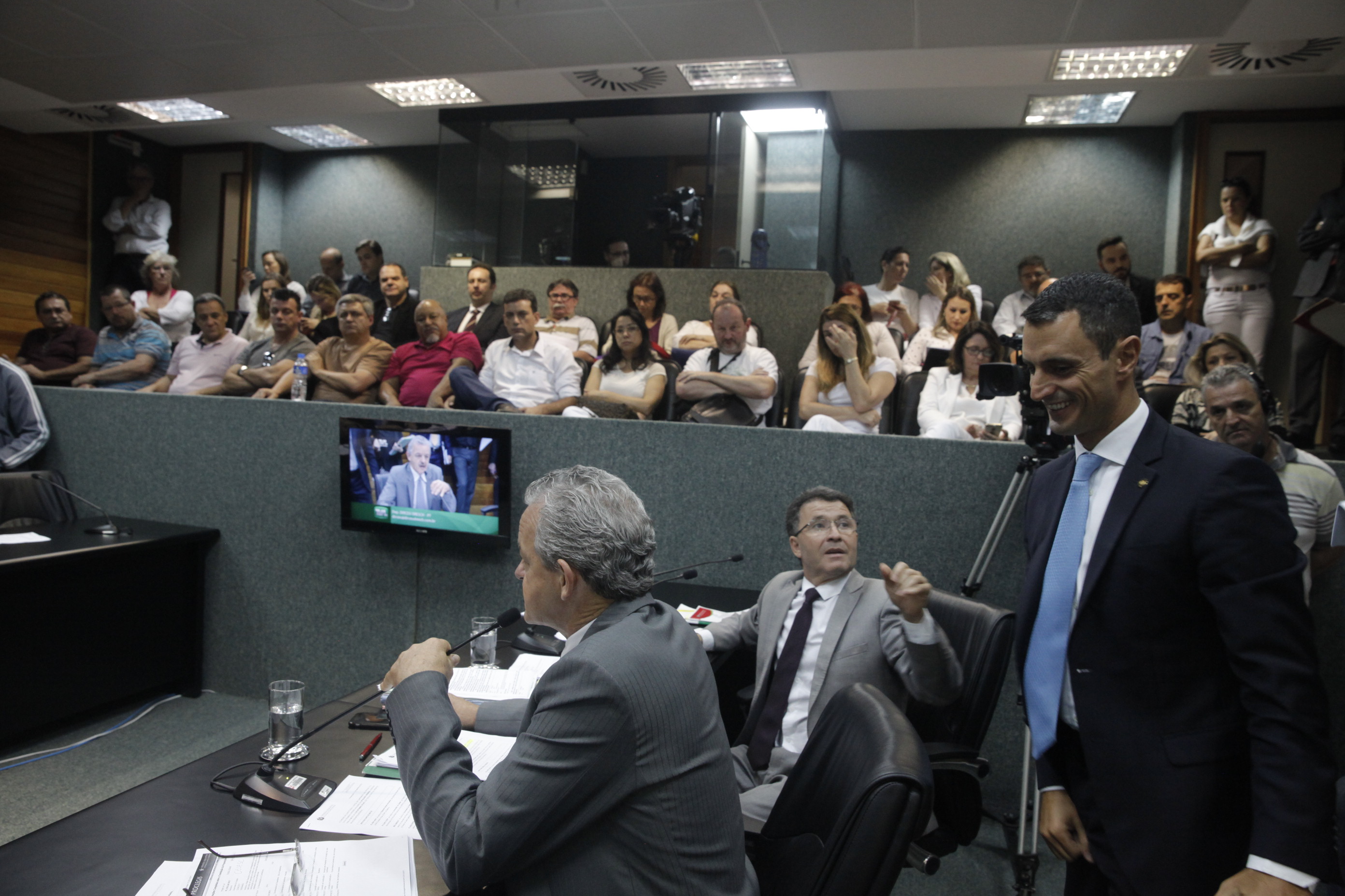 Comissão de Constituição e Justiça.