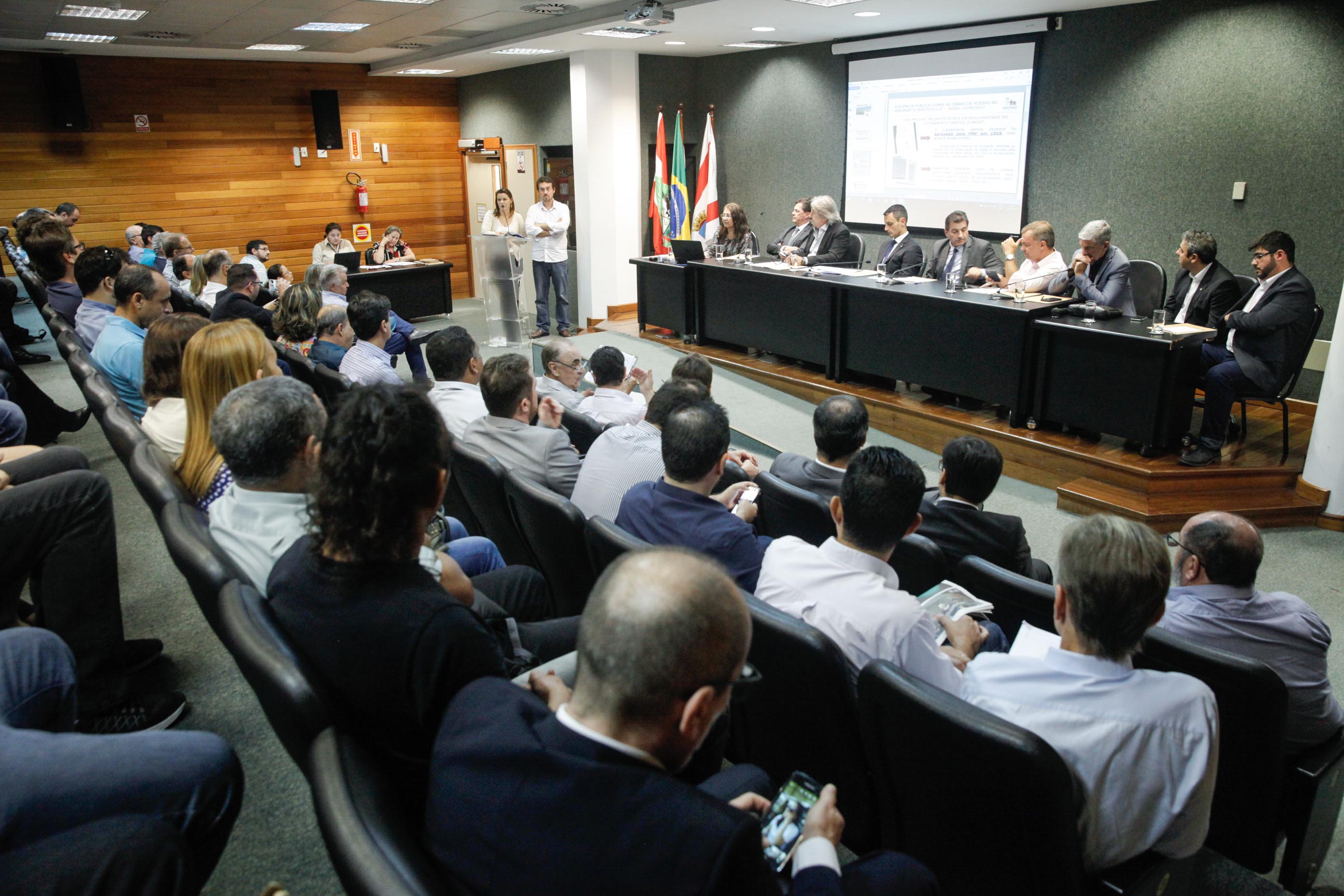 Audiência Pública Sobre Obras de Acesso ao Aeroporto Hercílio Luz.