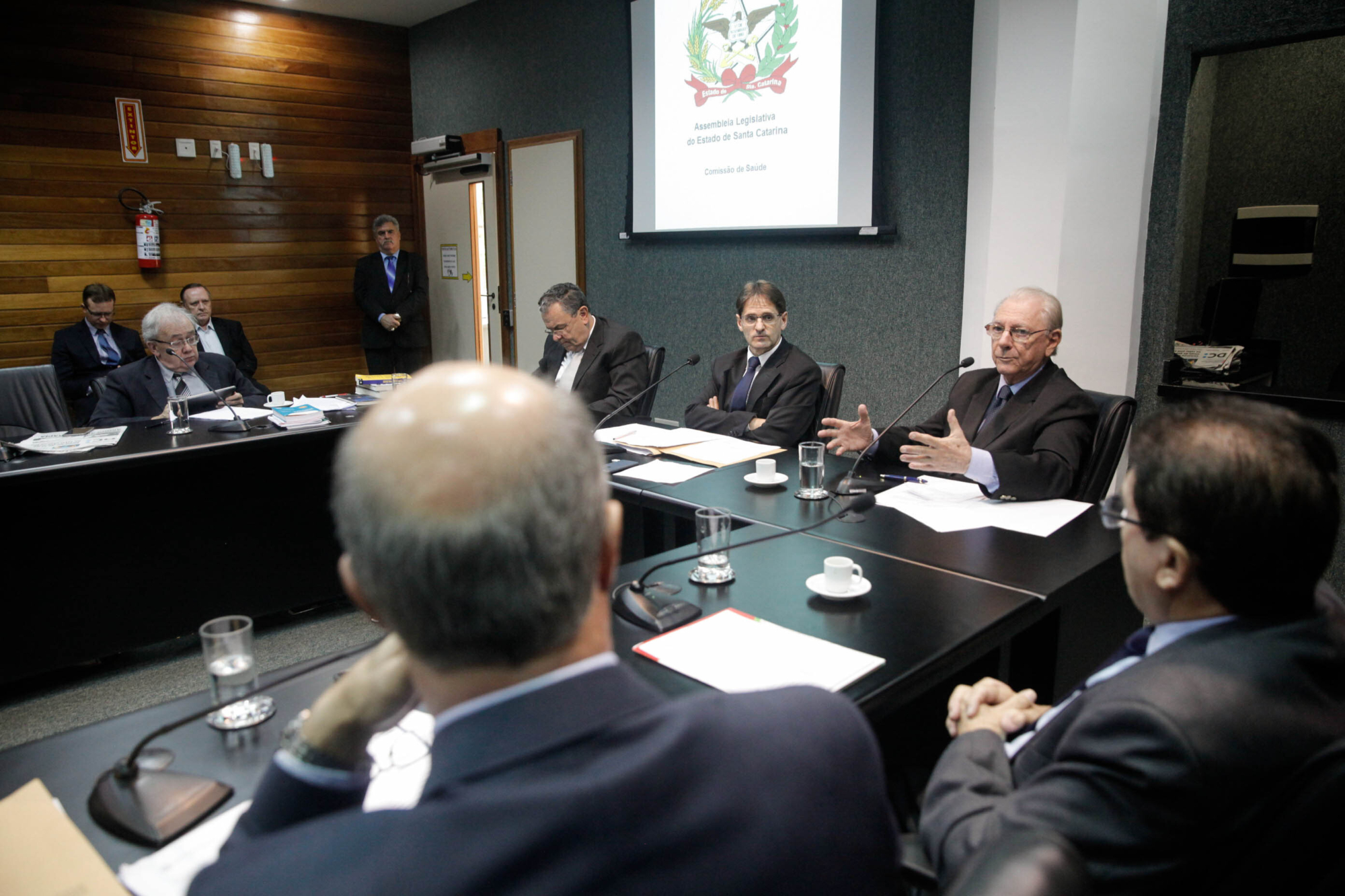 Secretário-adjunto da Saúde presta esclarecimentos sobre a situação da pasta