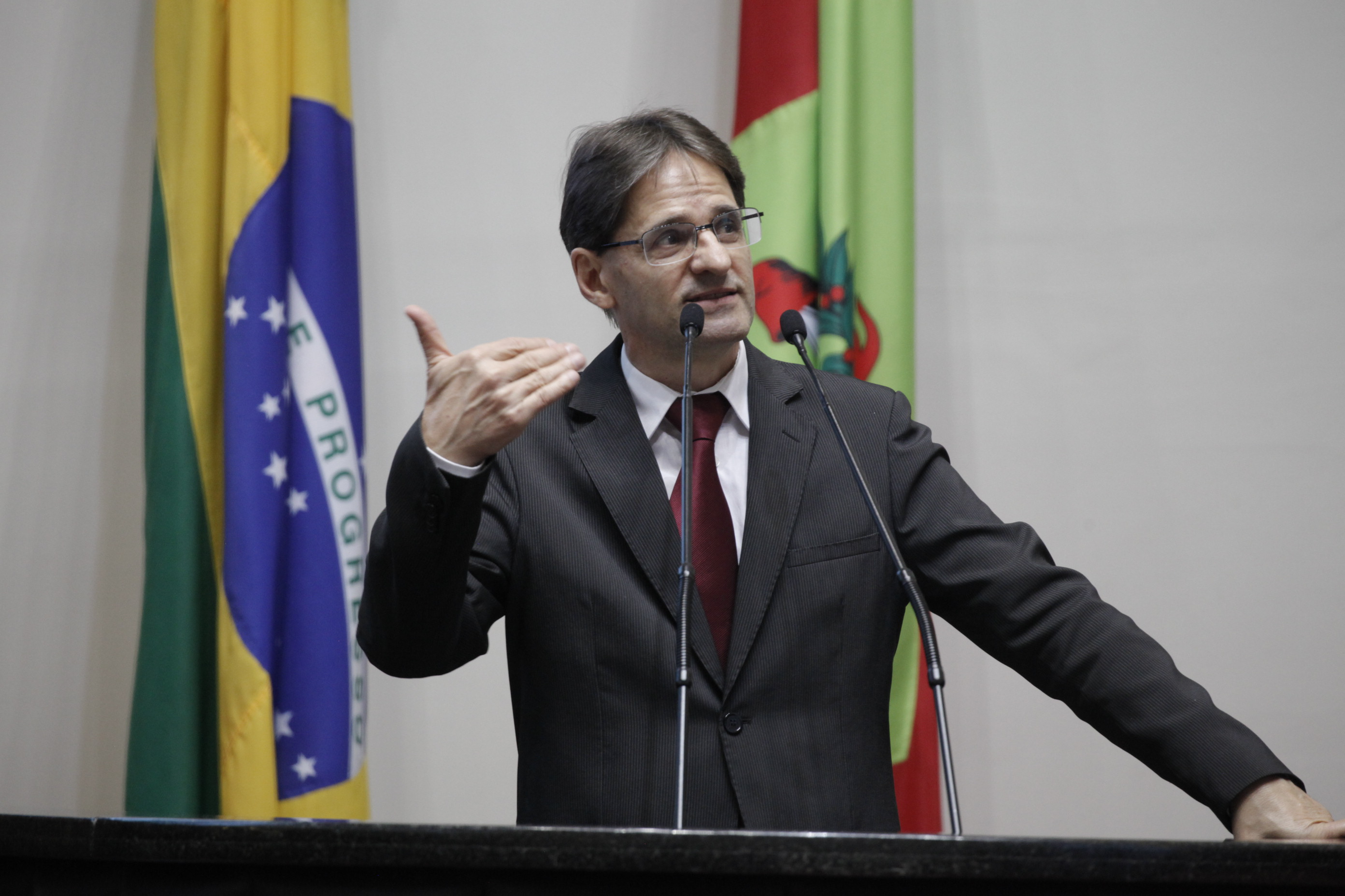 Deputado Neodi Saretta (PT)