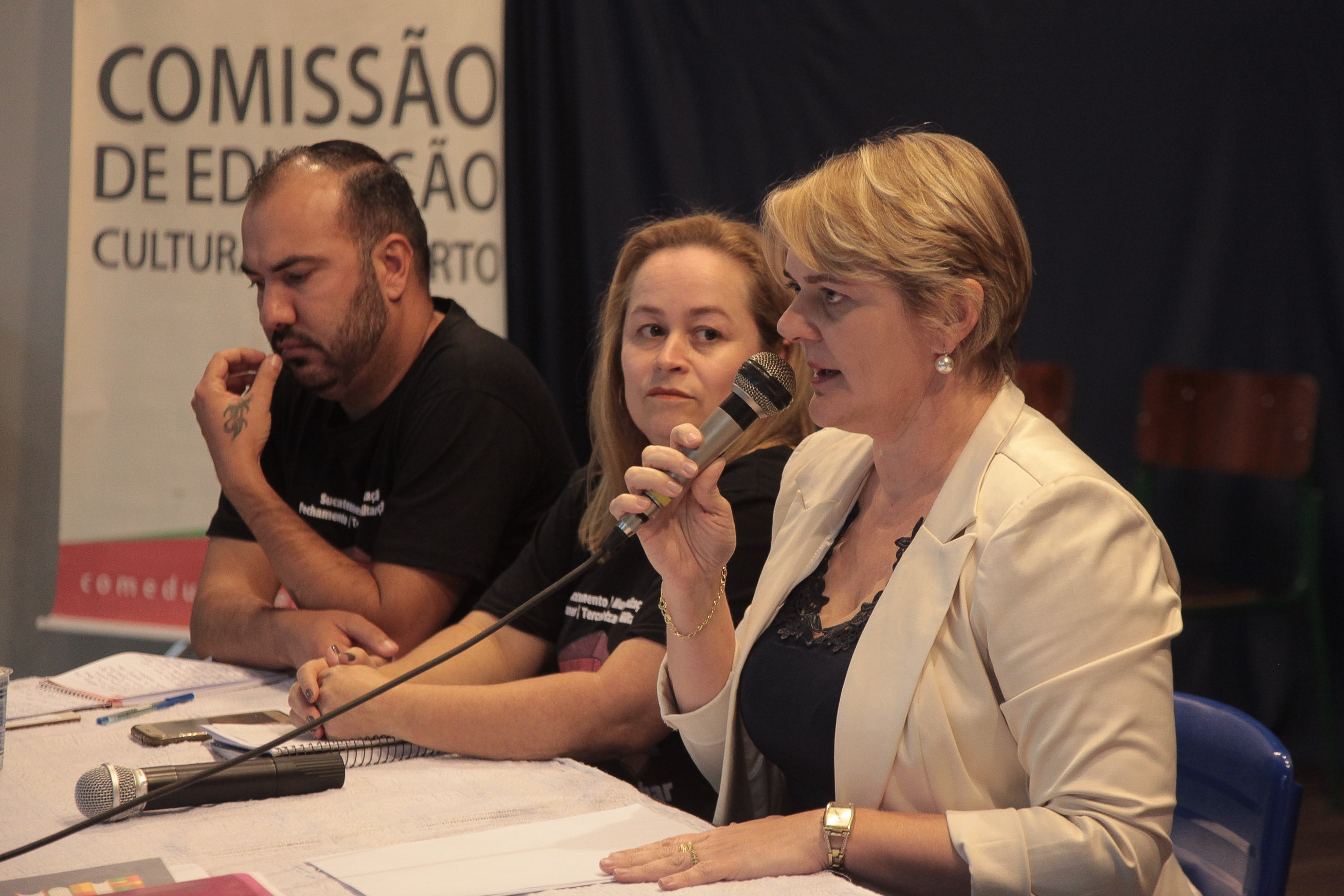 Audiência Pública da Comissão de Educação sobre a Municipalização das Escolas da Regional de Criciúma/SC.