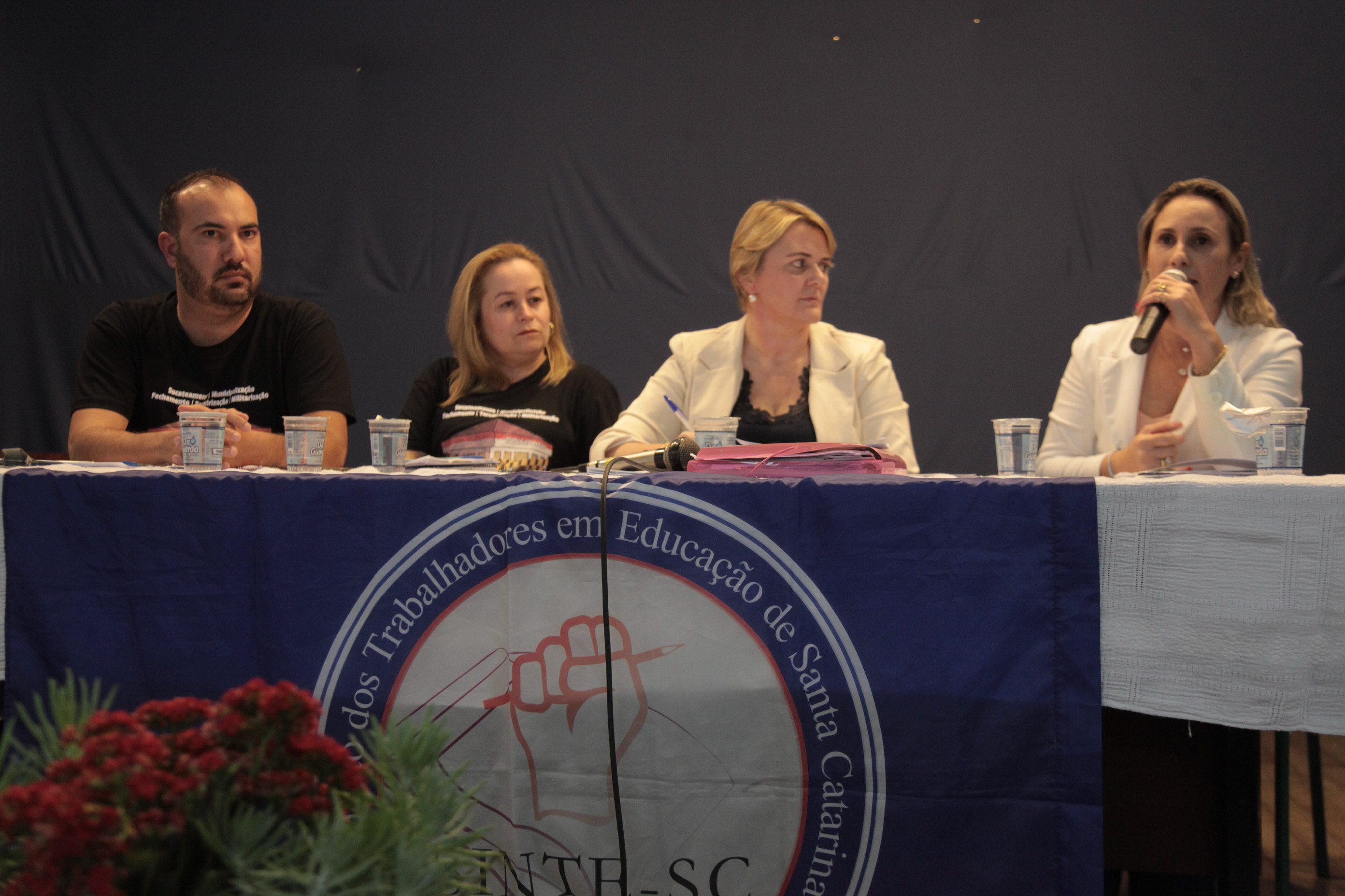 Audiência Pública da Comissão de Educação sobre a Municipalização das Escolas da Regional de Criciúma/SC.