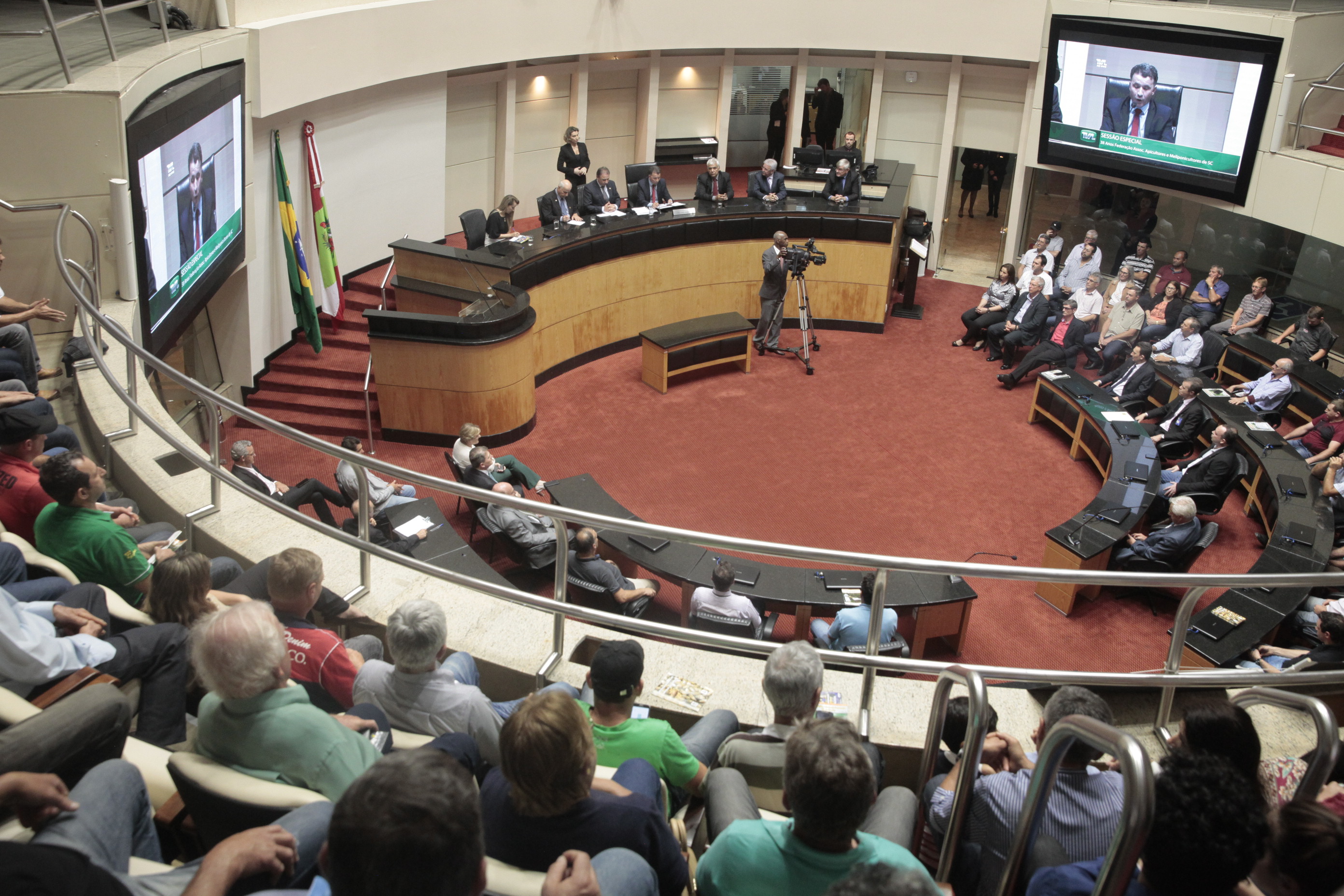 Homenagem a Federação das Associações de Apicultores SC