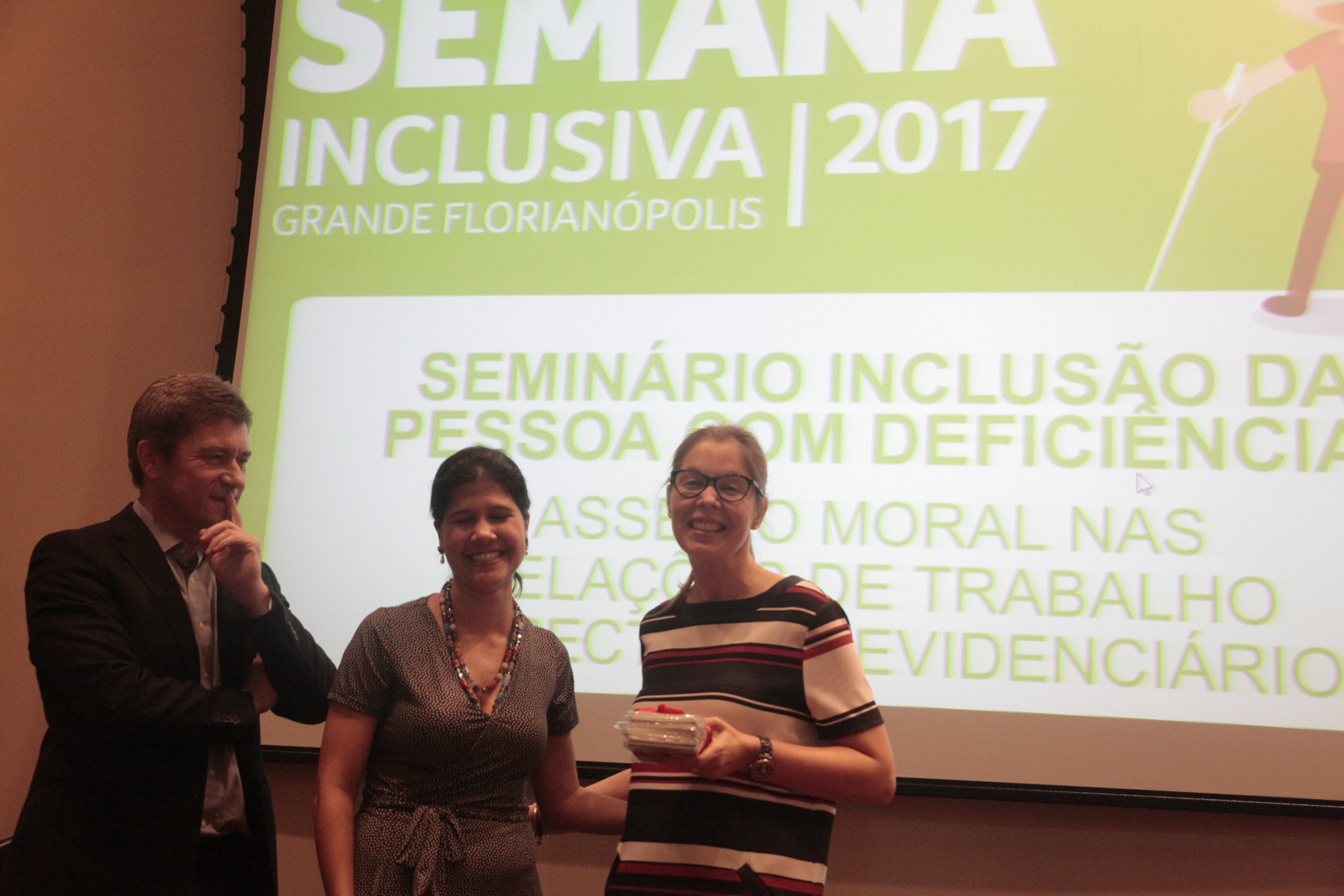 Seminário de Pessoas com Deficiência.