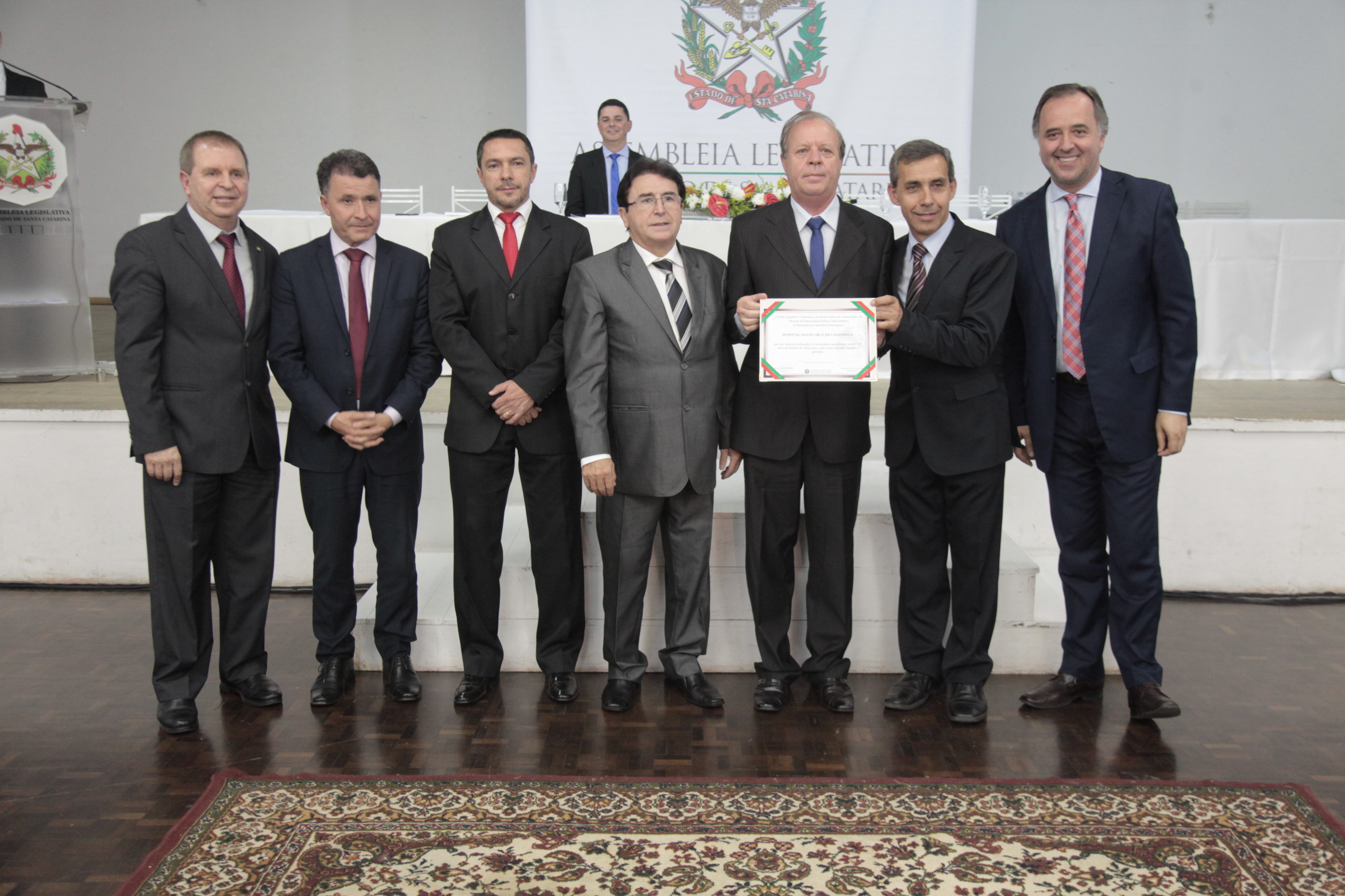 Sessão Solene em comemoração aos 106 anos do Município Catarinense de Canoinhas.