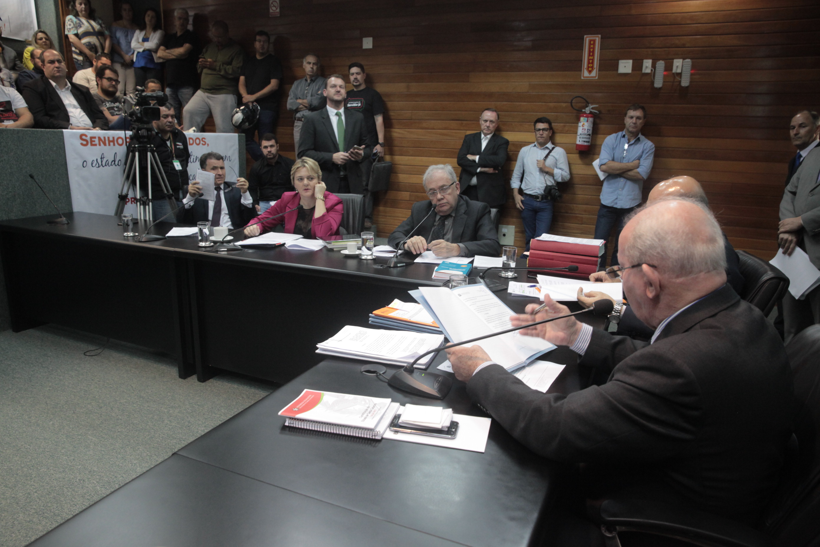 Comissão de Finanças.