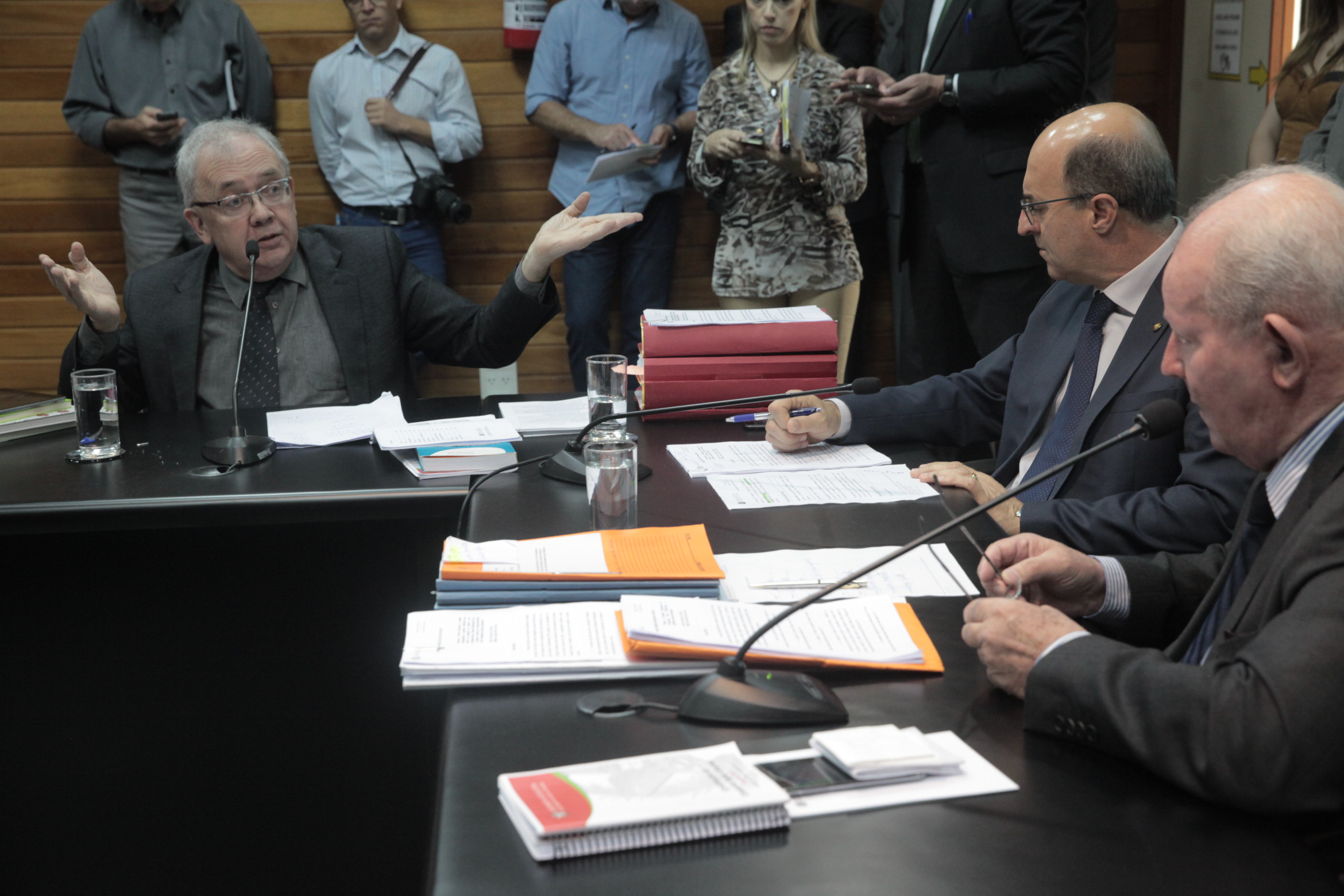 Comissão de Finanças.