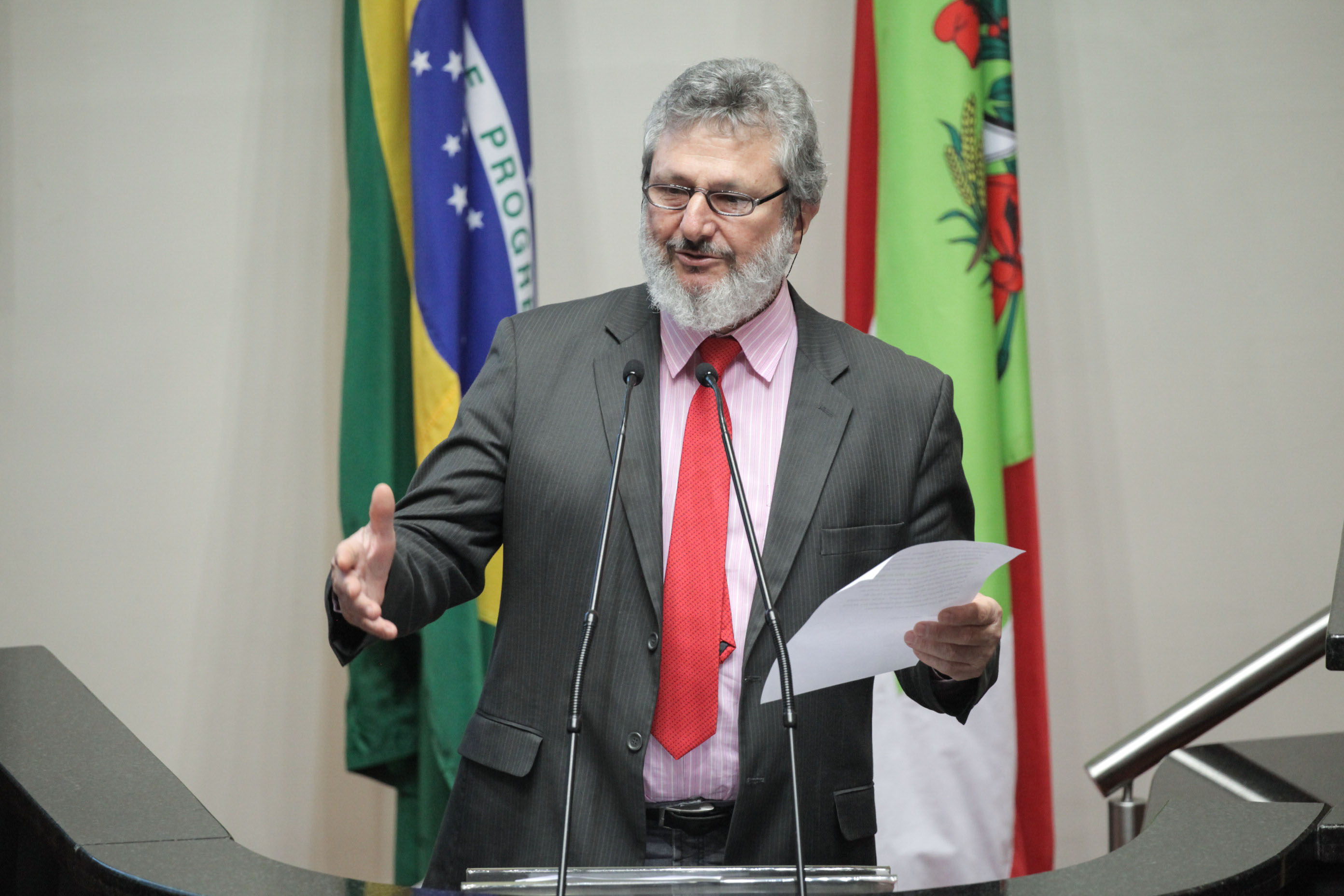 Deputado Padre Pedro Baldissera (PT). Sessão Ordinária.