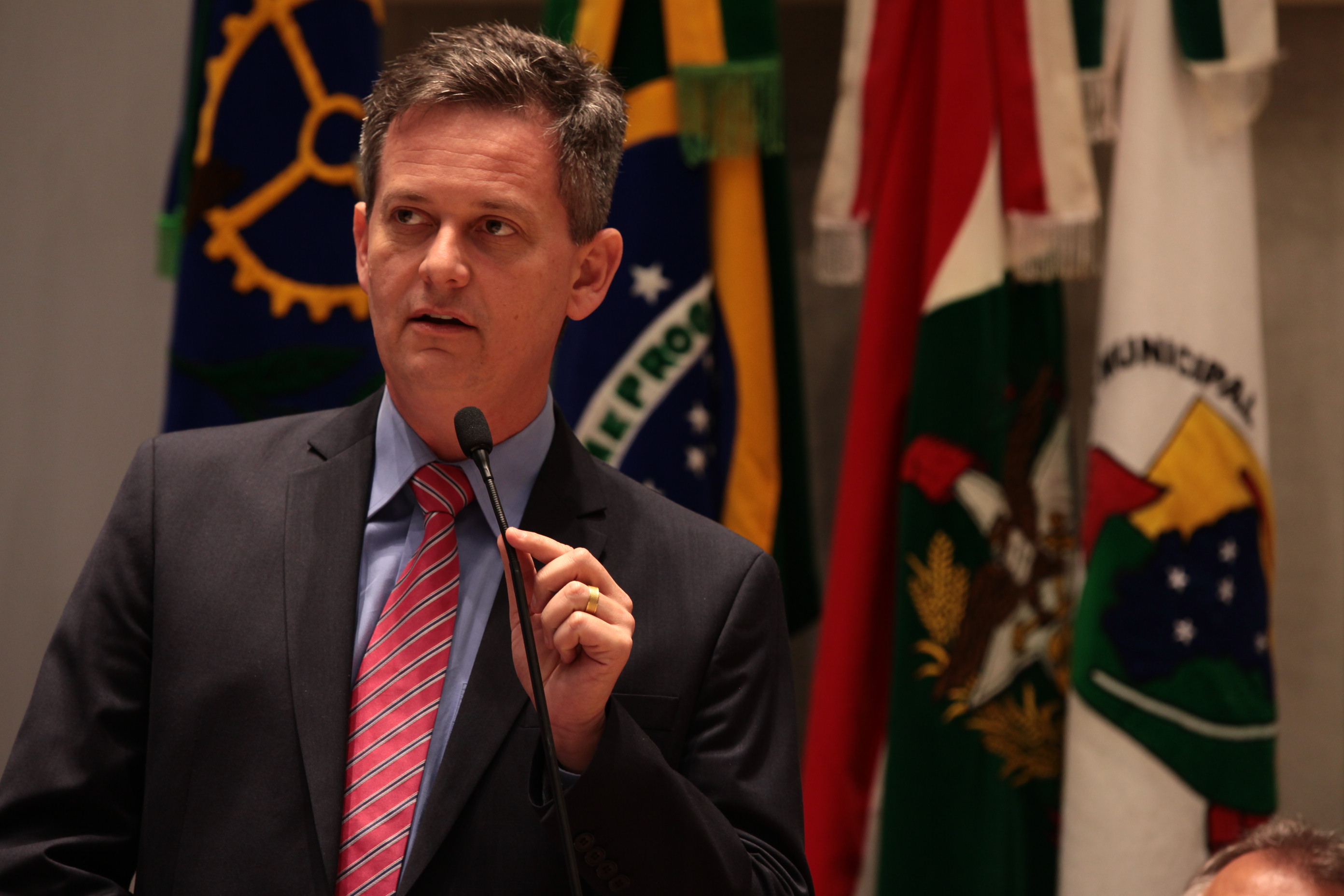 Sessão Solene 65 Anos da Fundação Hospitalar Rio Negrinho.