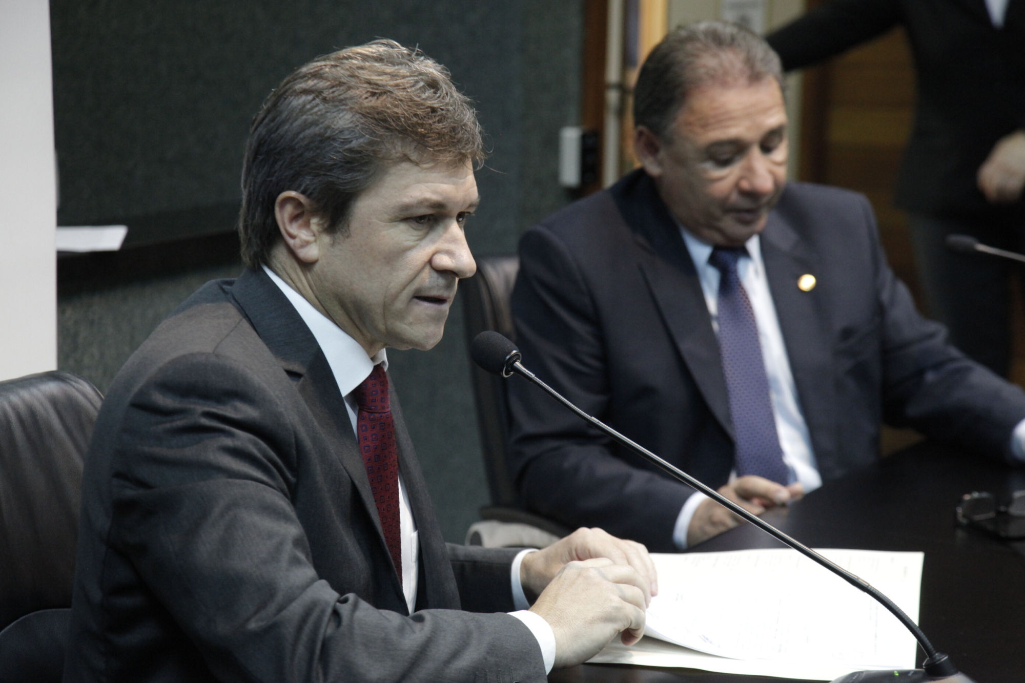 Deputados instalam Frente Parlamentar da Barra do Camacho