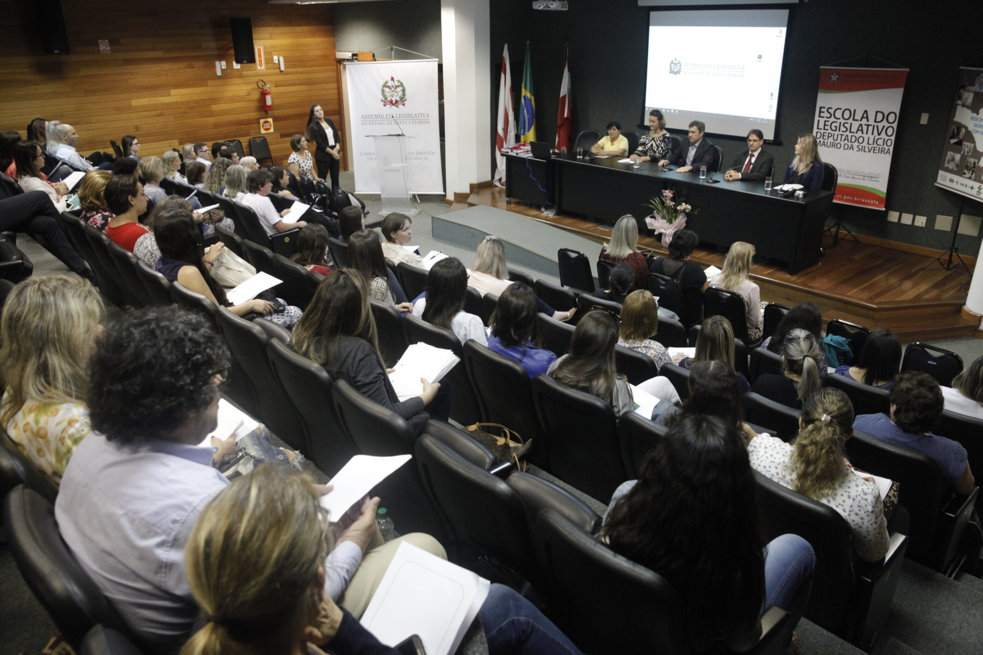 Profissionais da Saúde recebem capacitação sobre tratamento de ostomizados