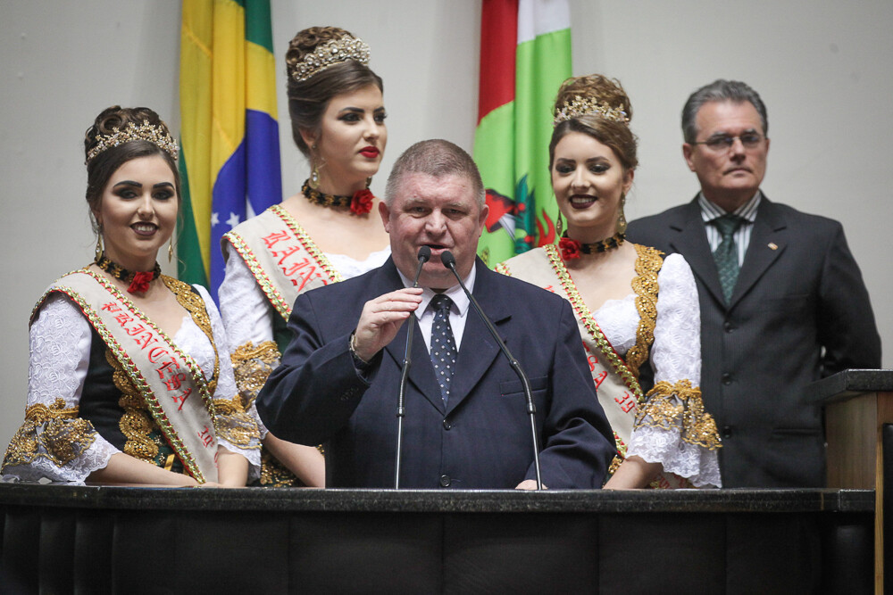 39ª edição da Octoberfest de Itapiranga é destaque na Assembleia