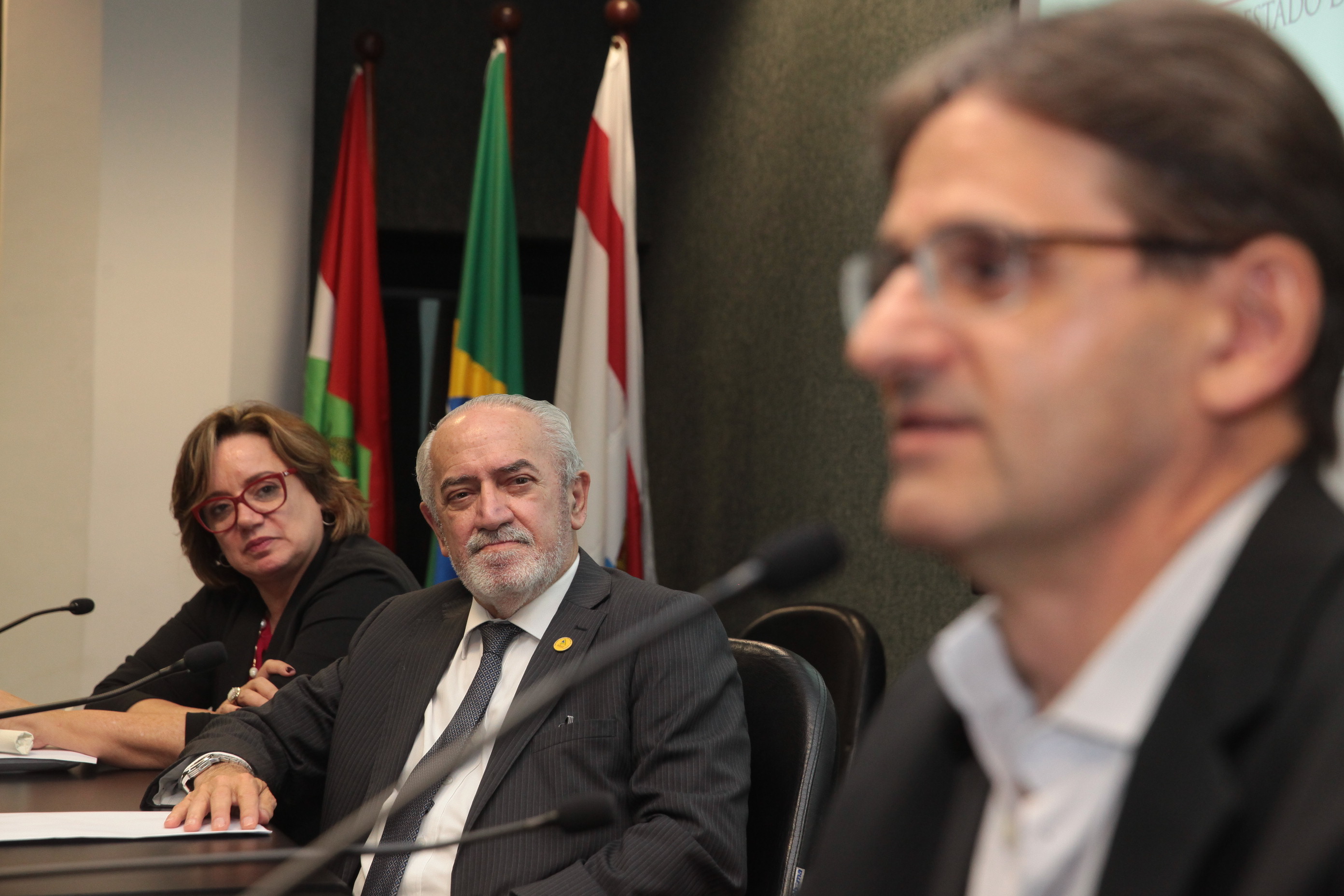 Escola do Legislativo Promove Estágio Visita ao Parlamento Catarinense.