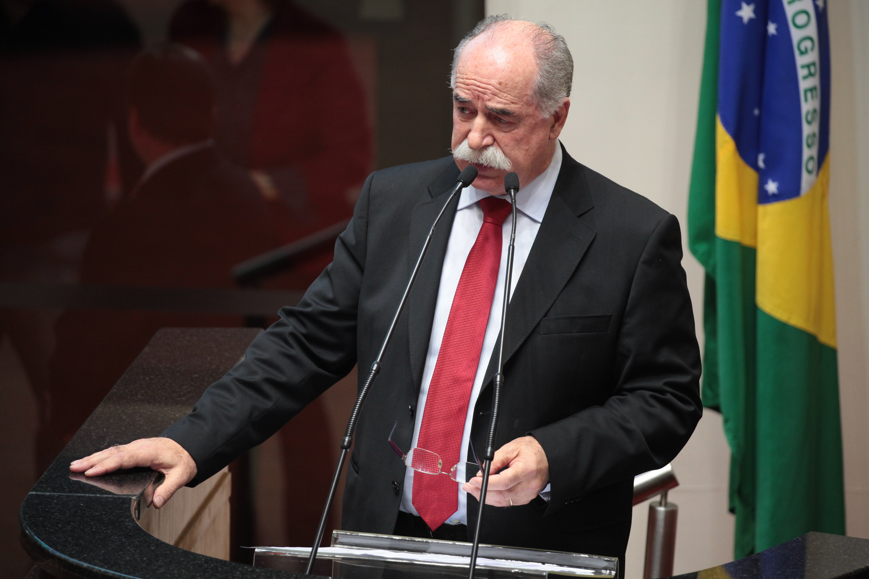 Deputado Romildo Titon (PMDB)