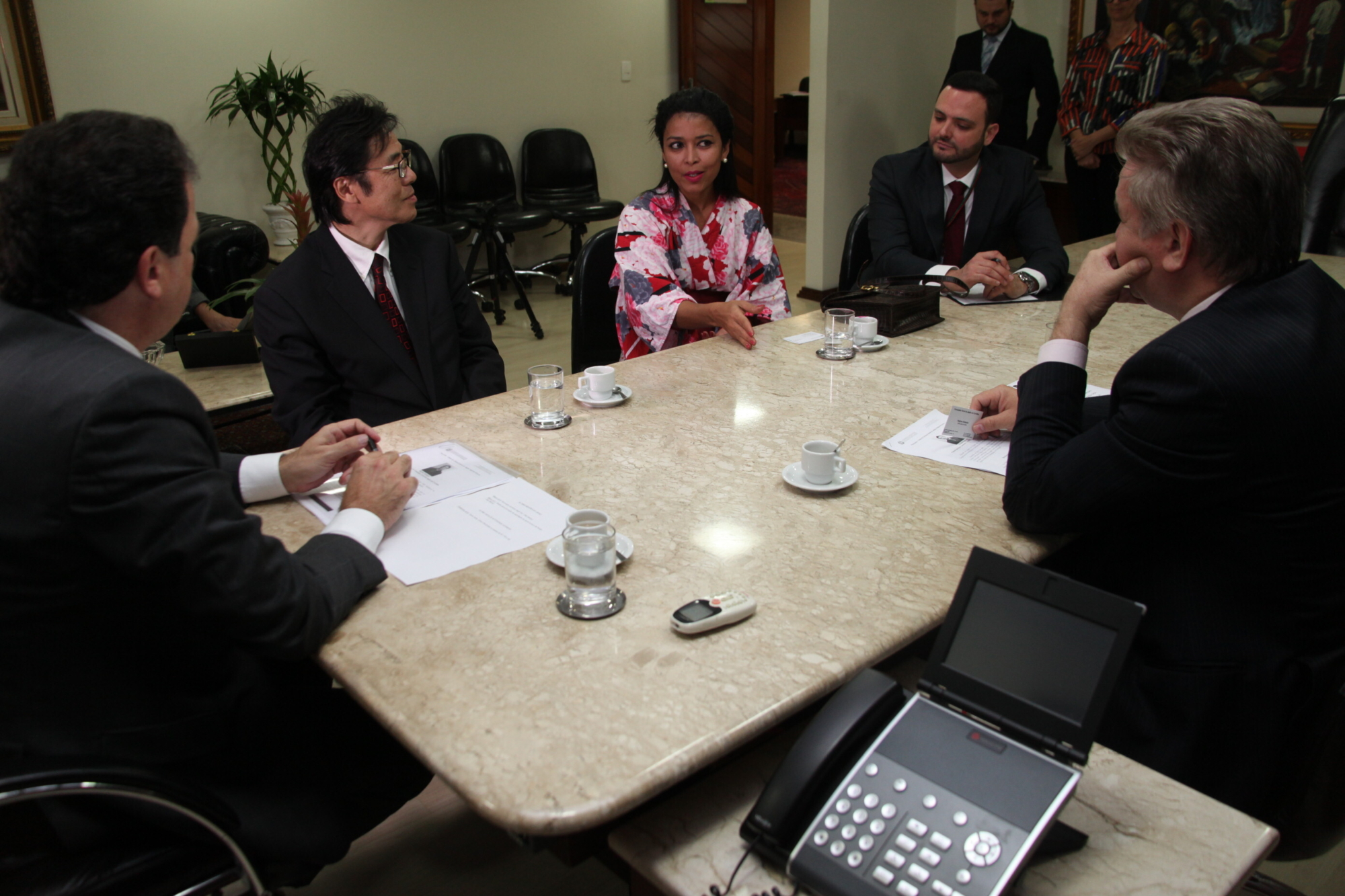 Parlamento recebe cônsul geral do Japão para Região Sul
