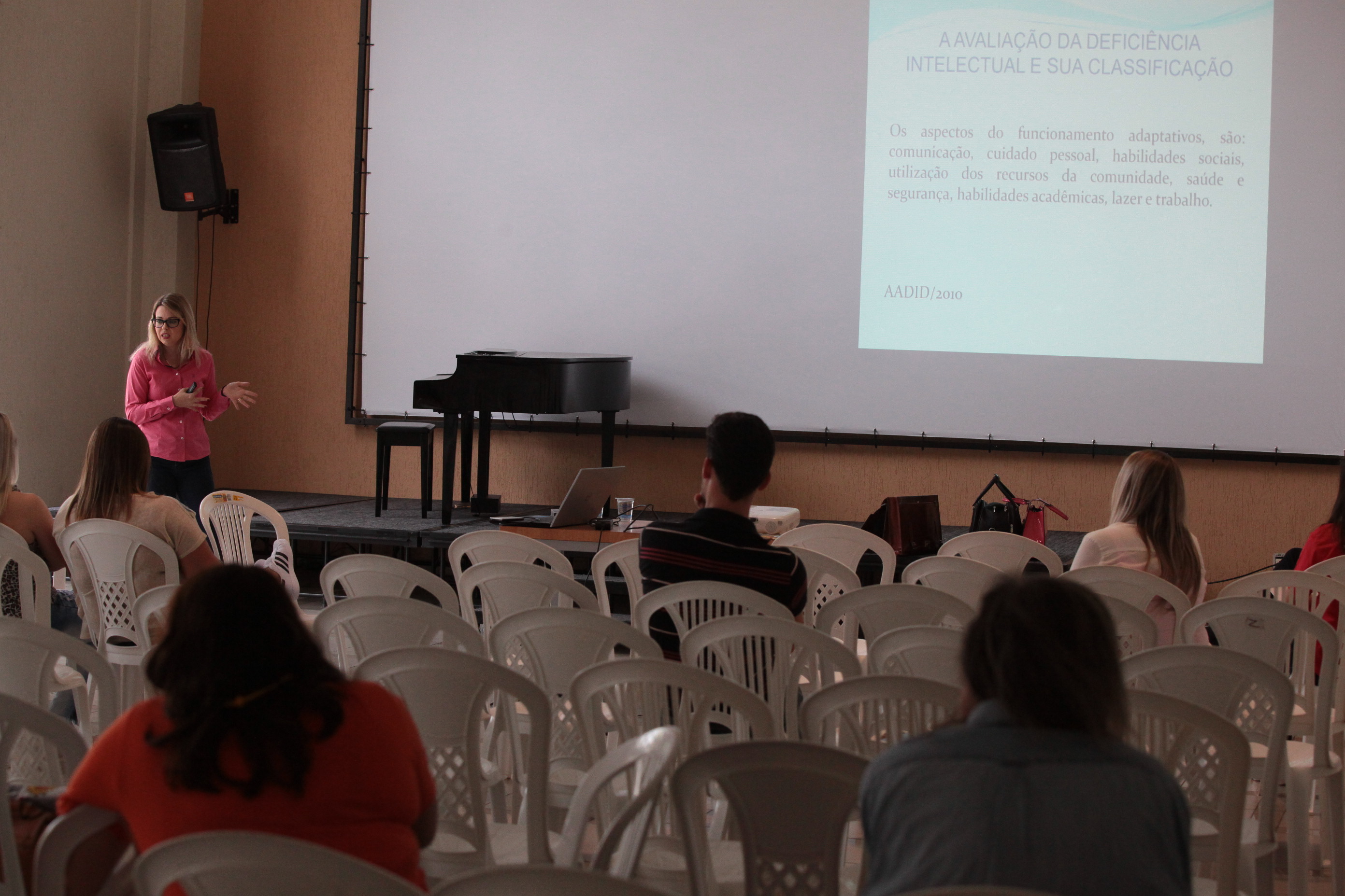 XVI Congresso Estadual das APAEs de Santa Catarina. Juliana Rodrigues.