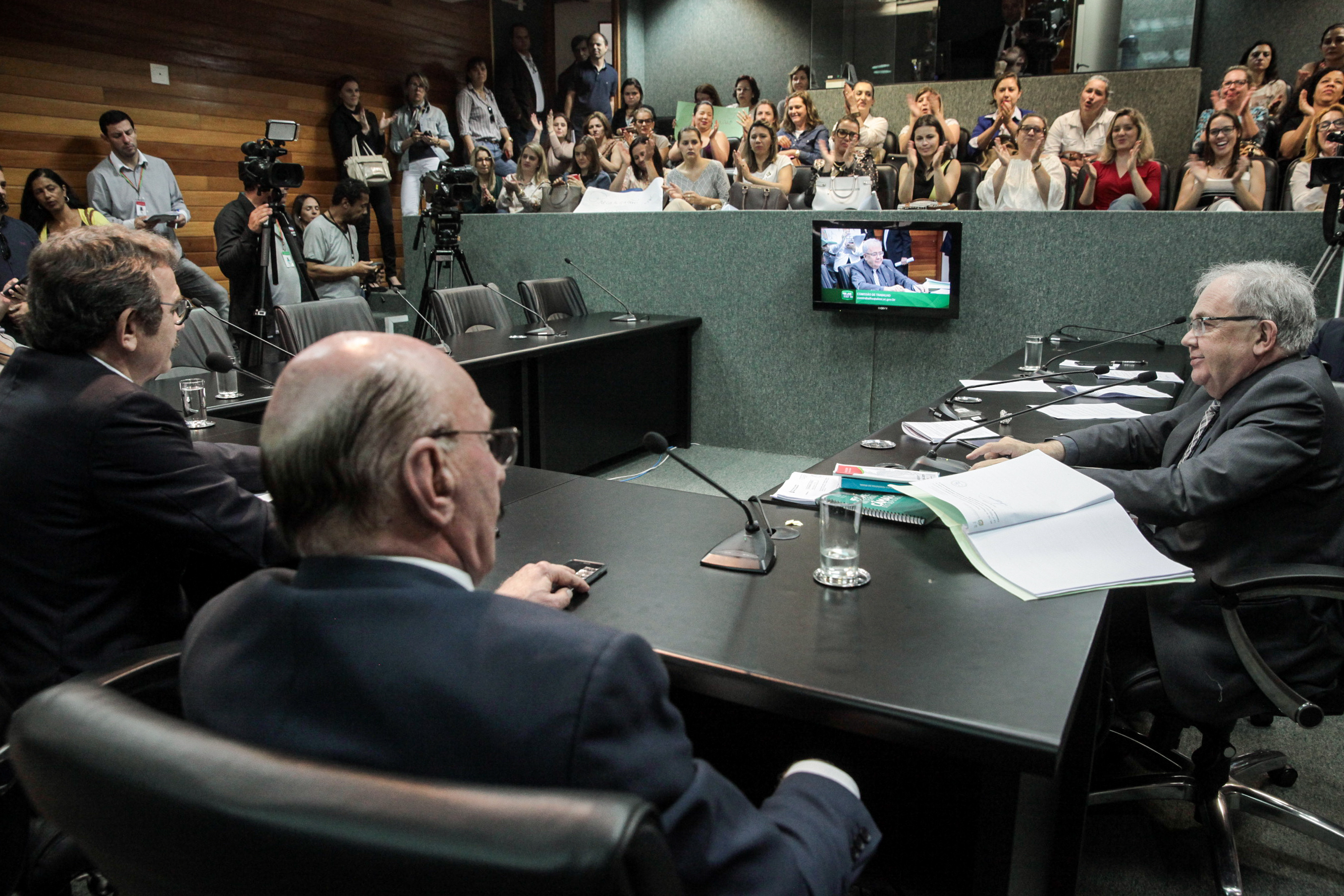 Comissão de Trabalho, Administração e Serviço Público.