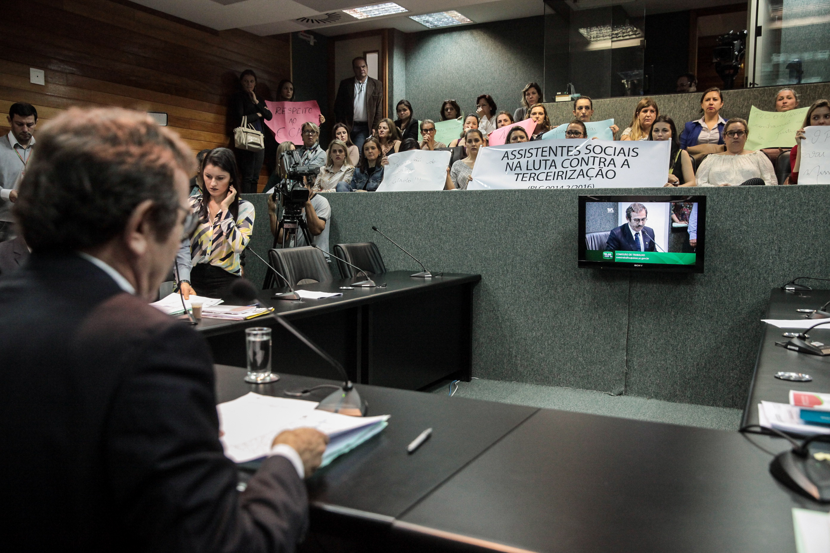 Comissão de Trabalho, Administração e Serviço Público.