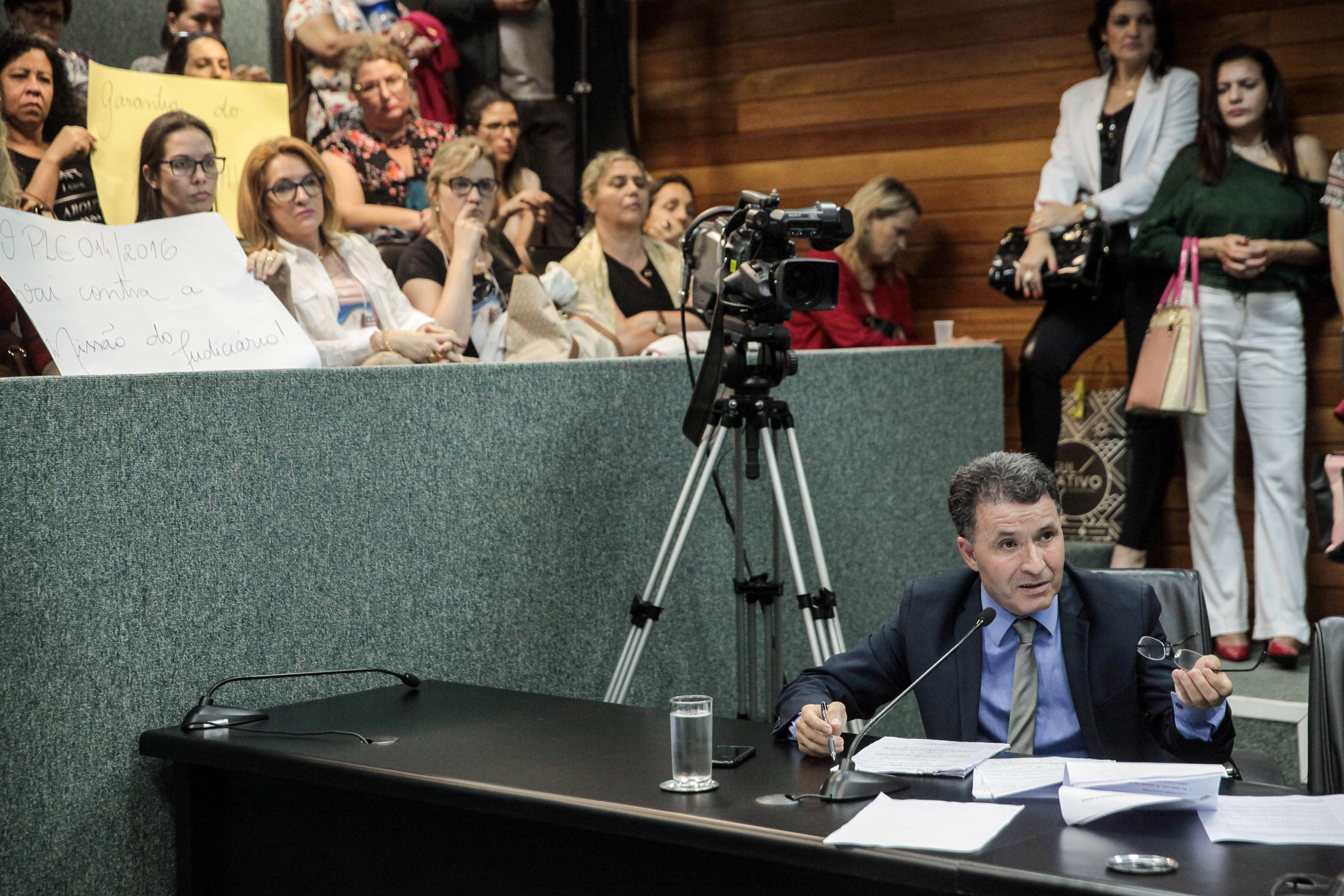 Comissão de Trabalho, Administração e Serviço Público.