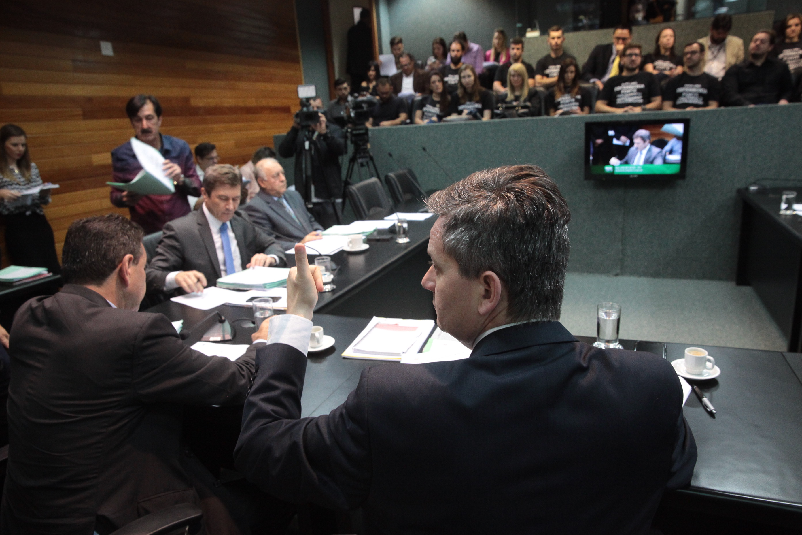 Comissão de Constituição e Justiça