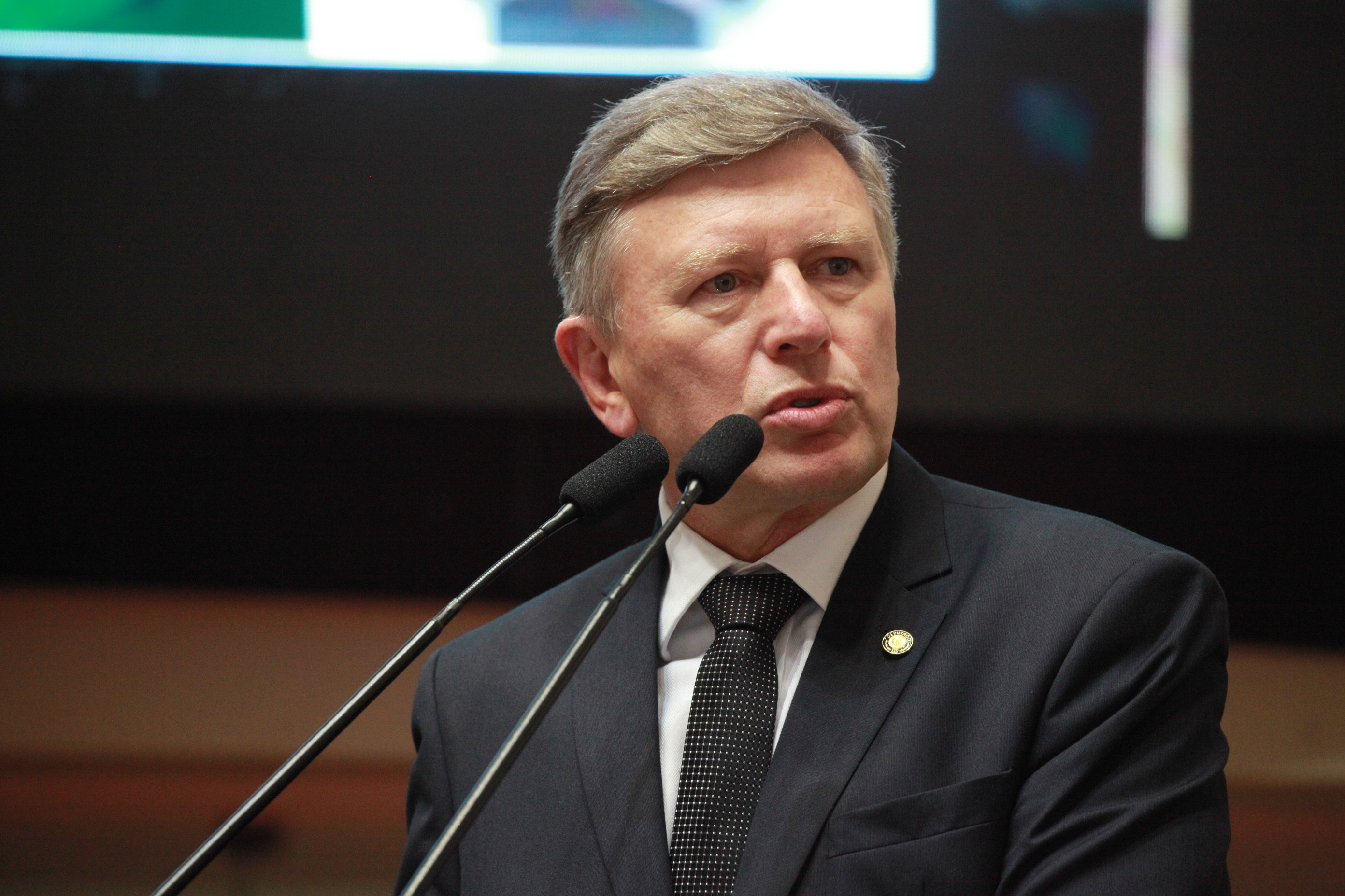- Deputado Milton Hobus (PSD). Sessão Ordinária.