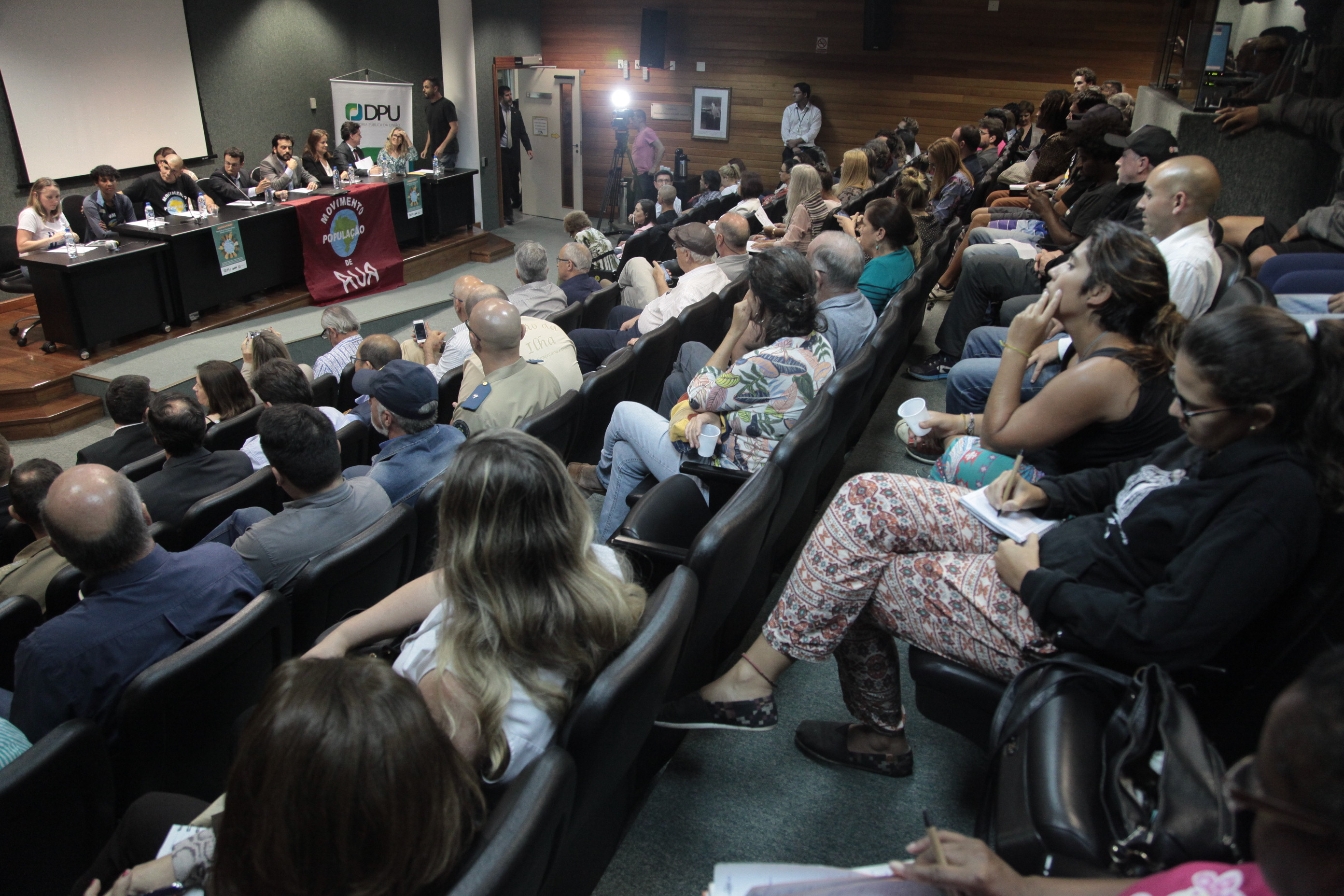 Audiência Pública sobre a População em Situação de Rua: Direitos e Violações.