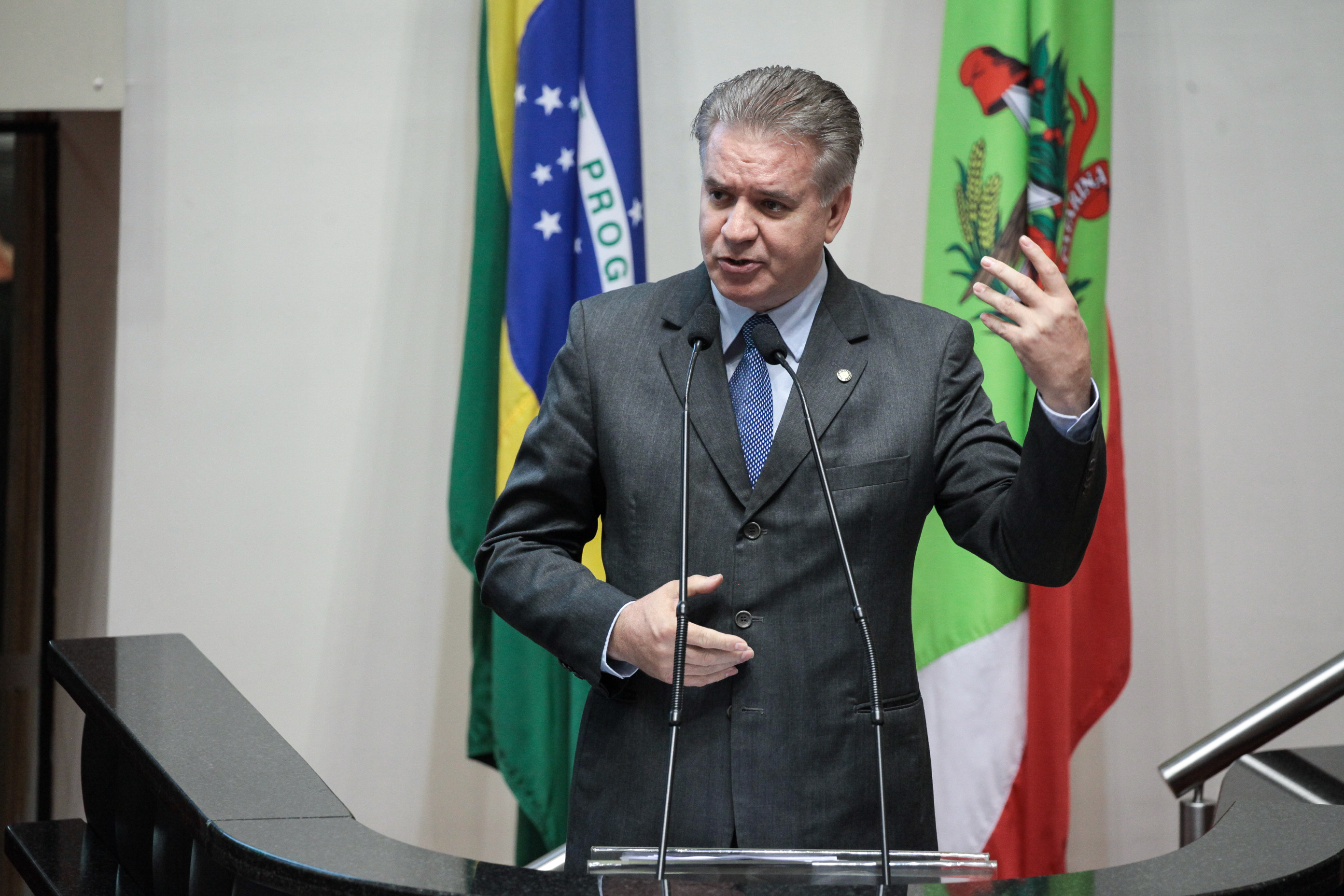 Deputado Cesar Valduga (PCdoB). Sessão Ordinária.