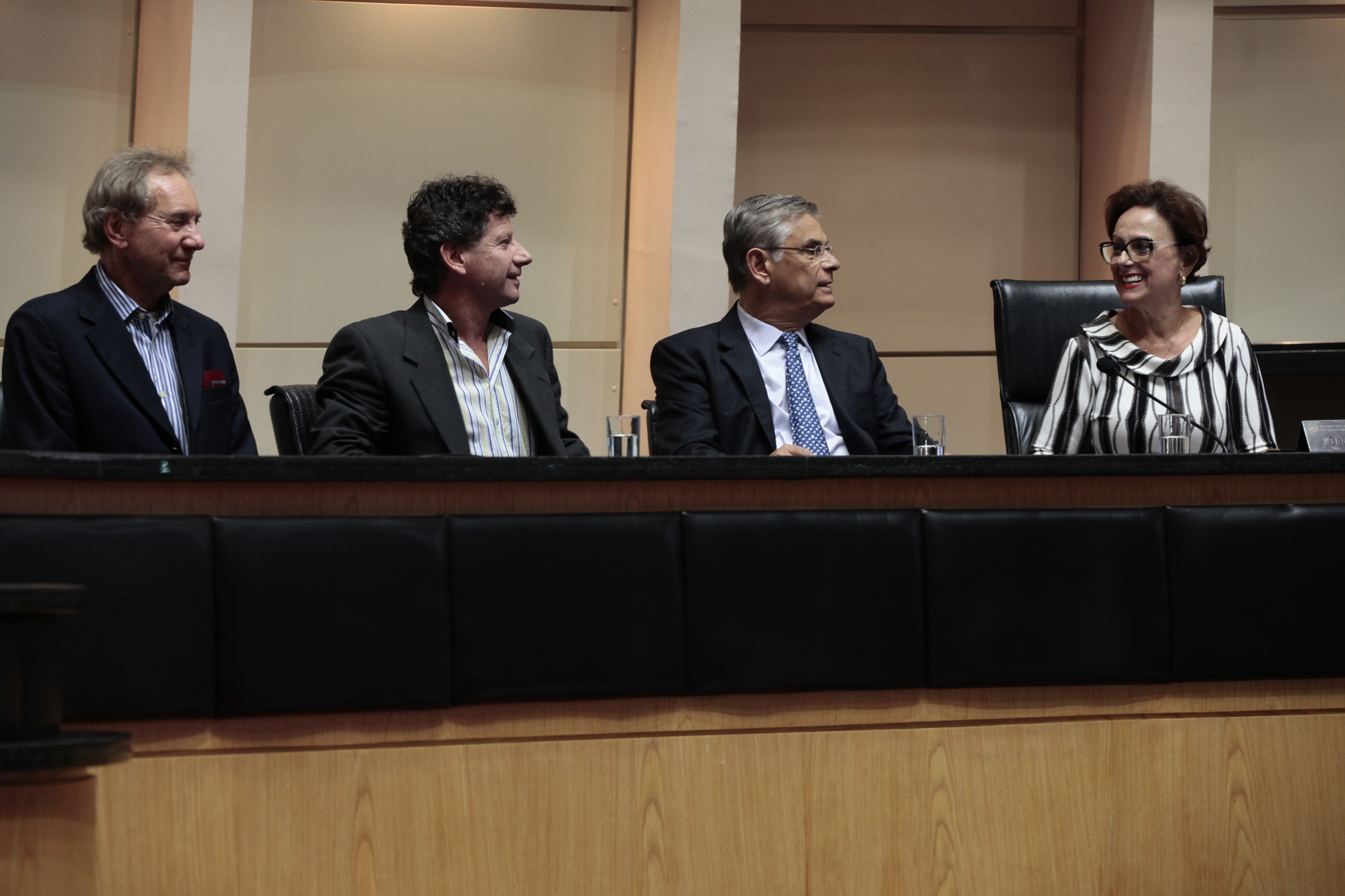 Sessão especial em homenagem à passagem dos 150 anos de fundação da Congregação das Irmãs Franciscanas em São José e 90 Anos em Angelina.