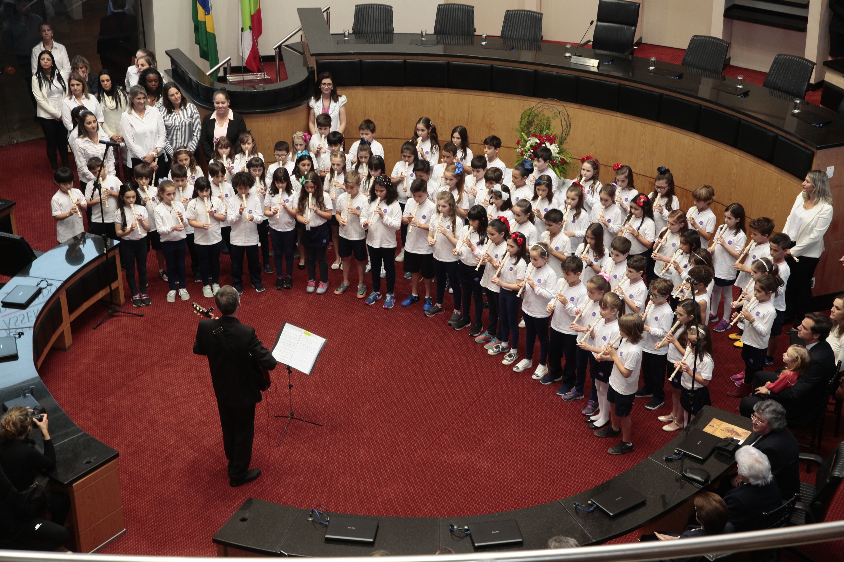 Sessão especial em homenagem à passagem dos 150 anos de fundação da Congregação das Irmãs Franciscanas em São José e 90 Anos em Angelina.
