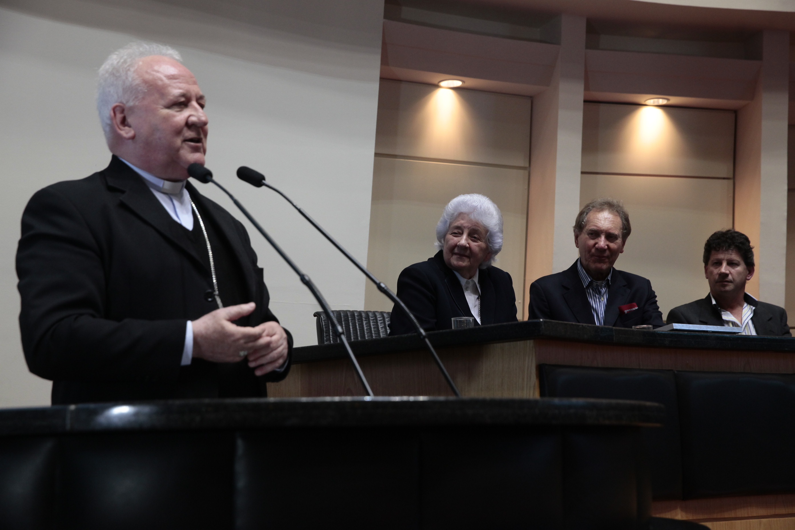 Sessão especial em homenagem à passagem dos 150 anos de fundação da Congregação das Irmãs Franciscanas em São José e 90 Anos em Angelina.