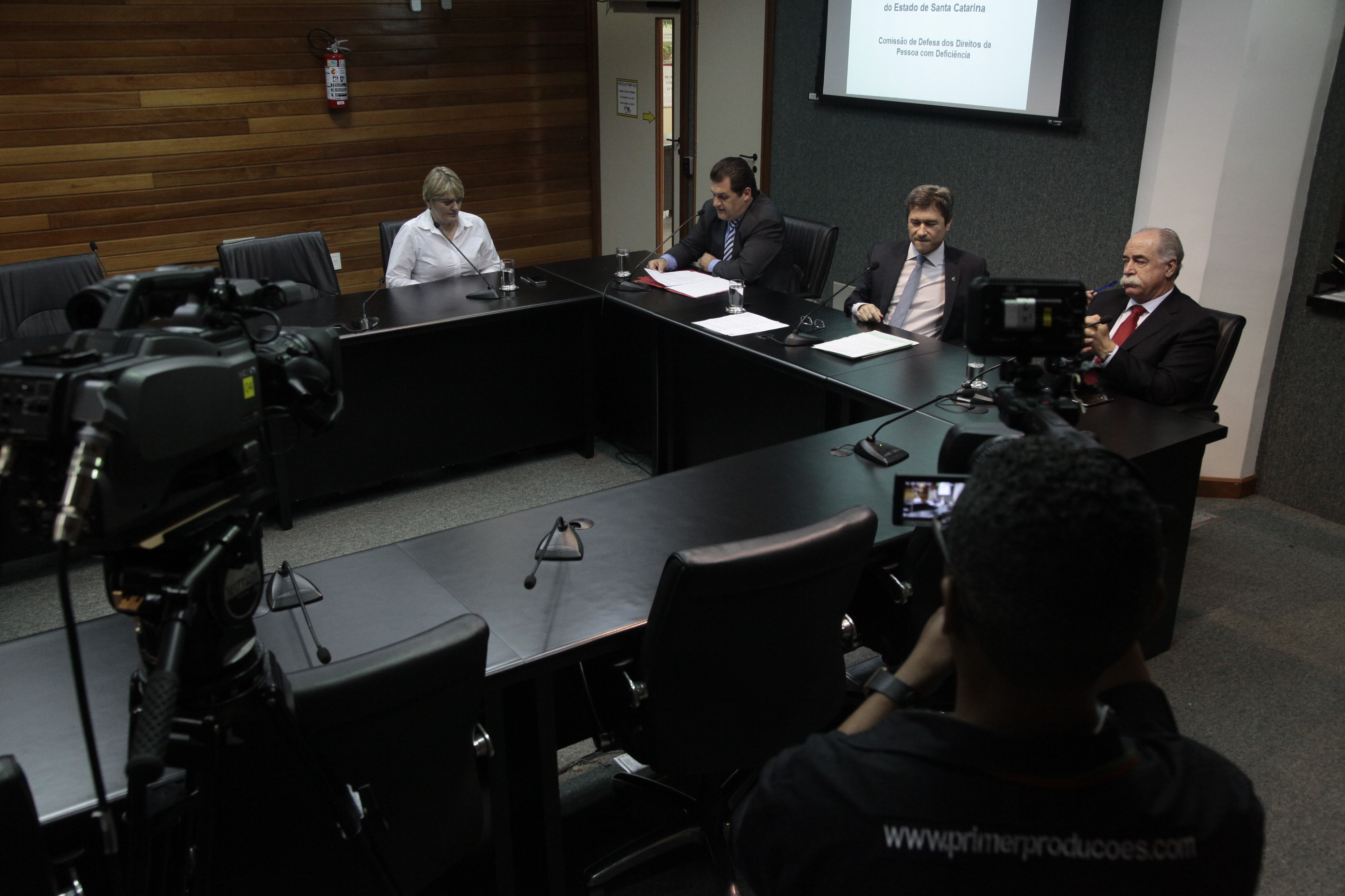 Comissão de Defesa dos Direitos da Pessoa com Deficiência.