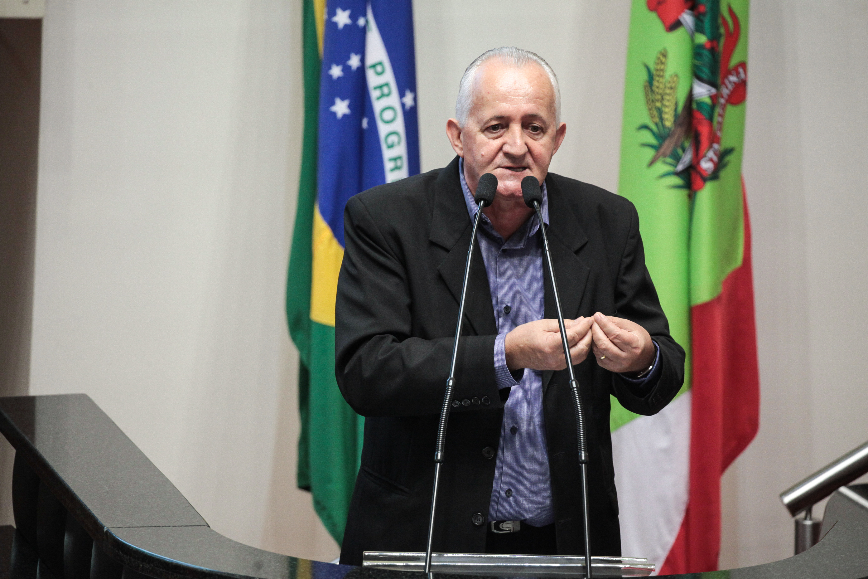 José Walter Dresch - Presidente da Fetaesc. Sessão Ordinária.