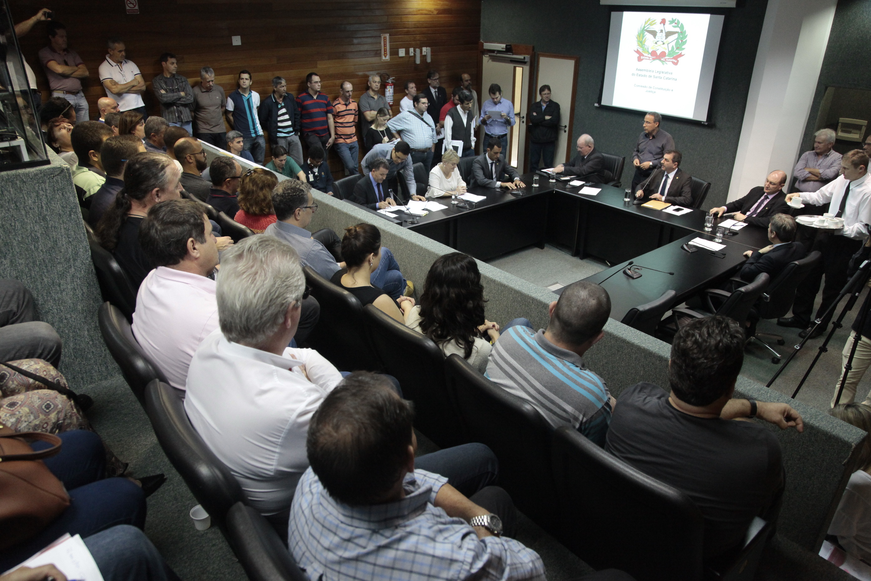 Reunião Extraordinária da Comissão de Constituição e Justiça