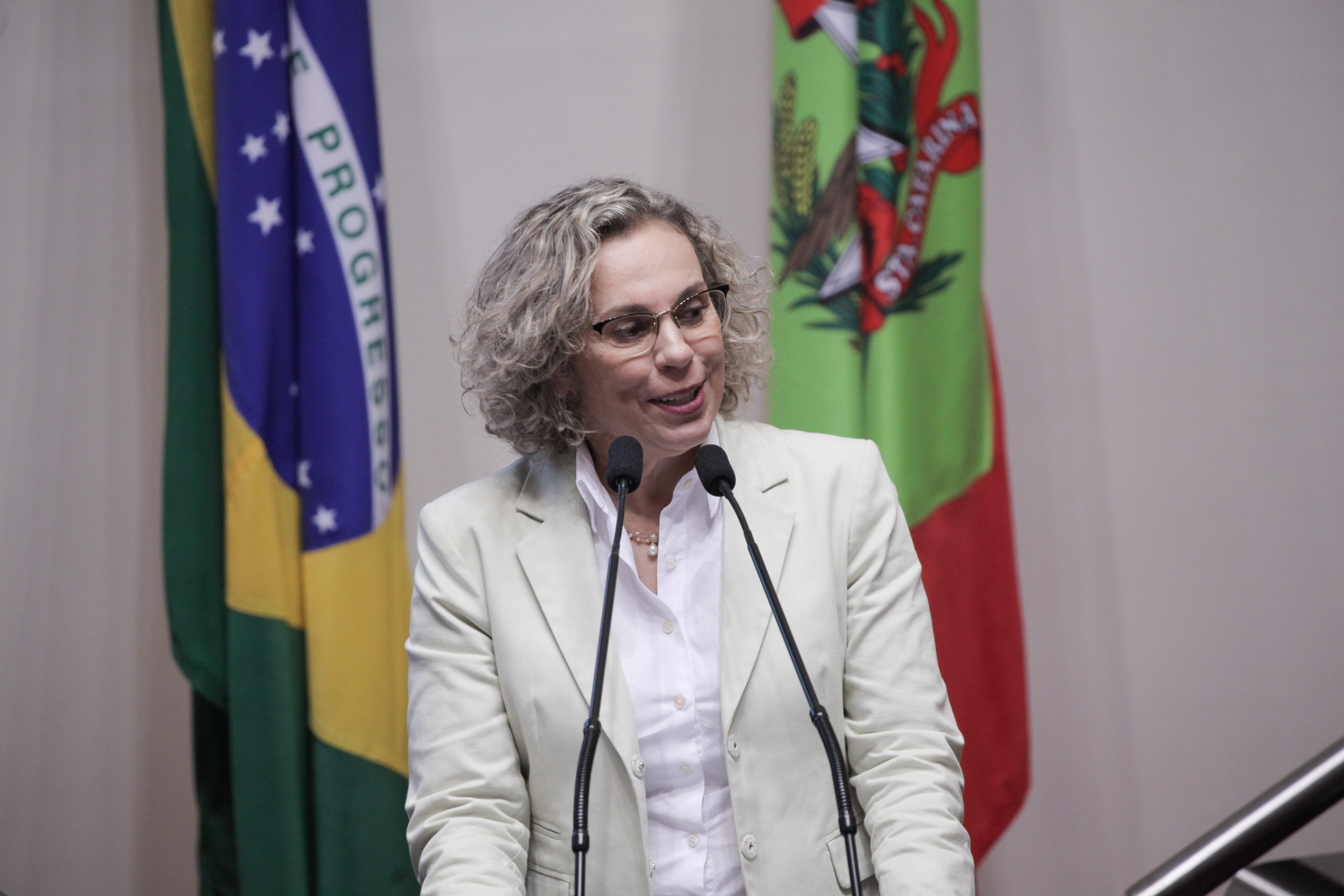 Deputada Ana Paula Lima (PT). Sessão Ordinária. Foto: Karina Ferreira / Agência AL