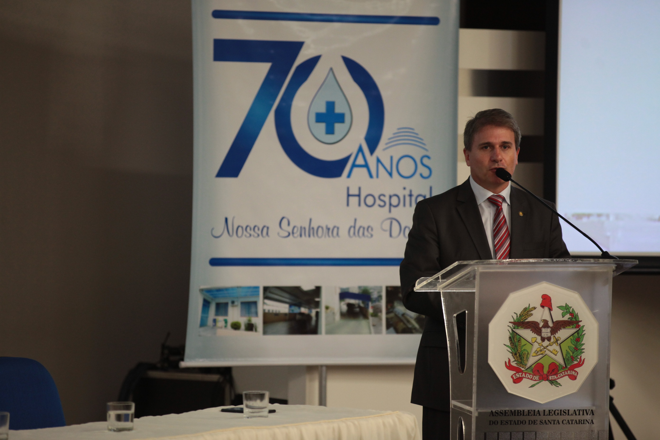 Sessão Solene em comemoração aos 70 anos de fundação do Hospital Nossa Senhora das Dores - Capinzal/SC.