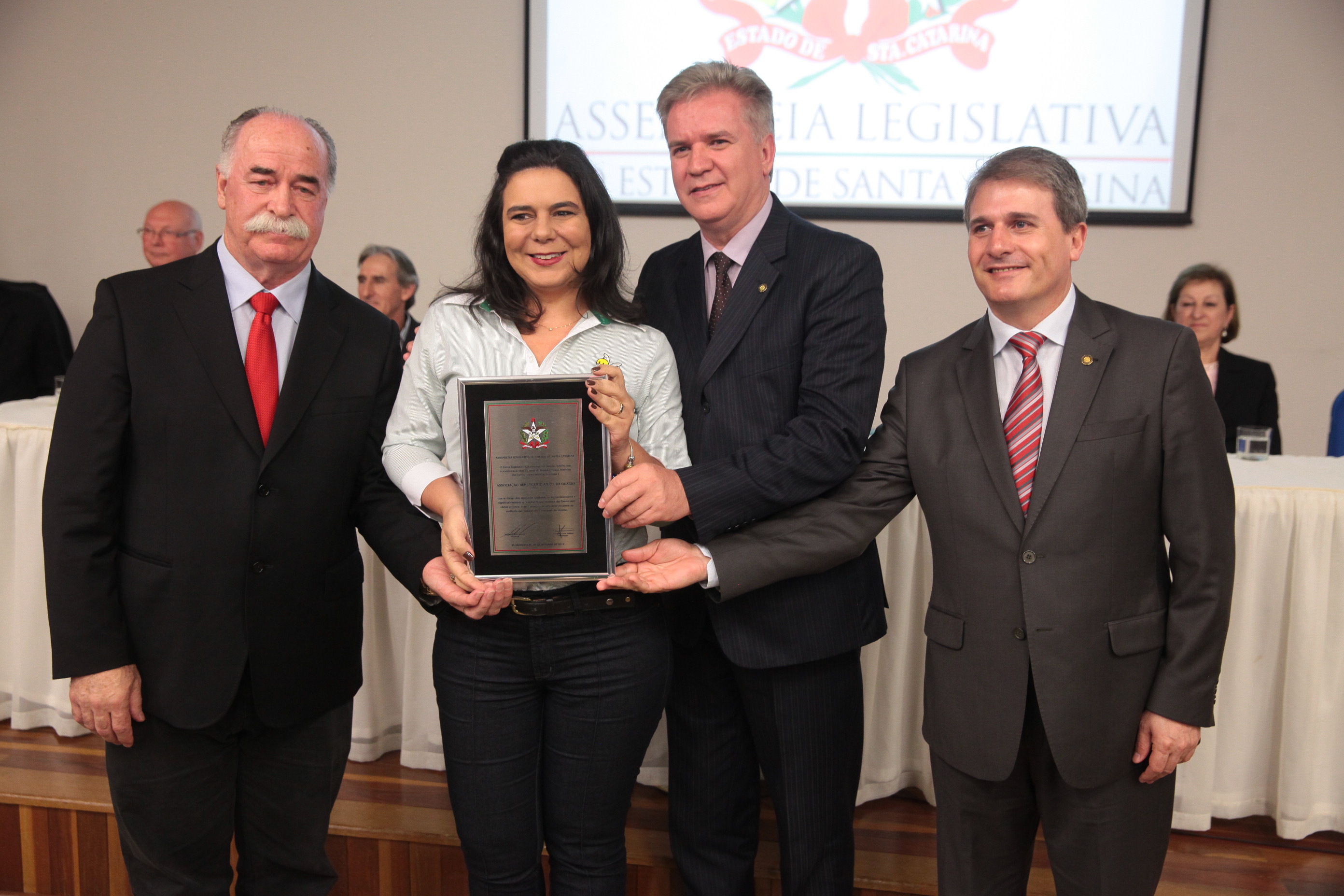 Sessão Solene em comemoração aos 70 anos de fundação do Hospital Nossa Senhora das Dores - Capinzal/SC.
