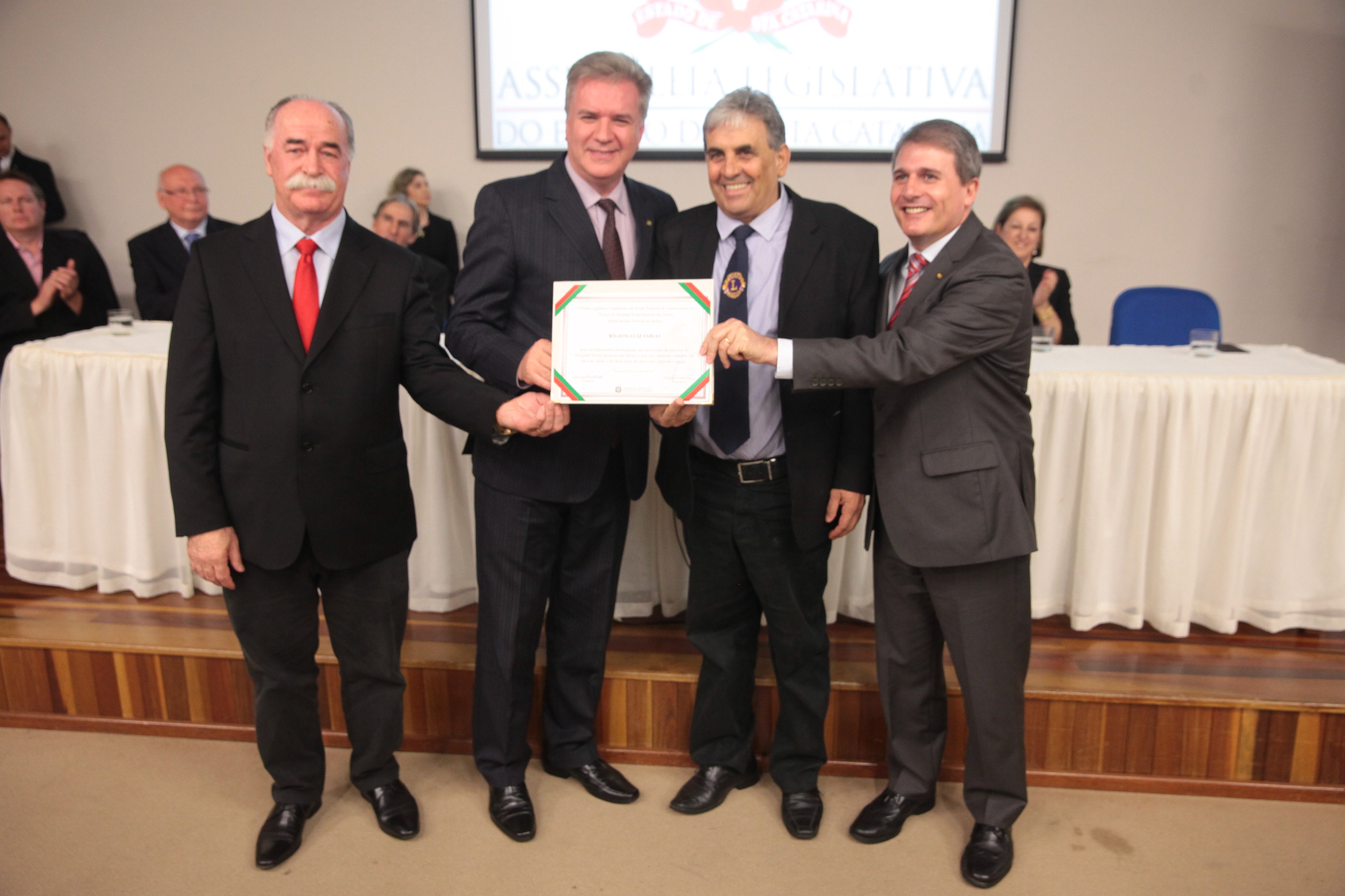 Sessão Solene em comemoração aos 70 anos de fundação do Hospital Nossa Senhora das Dores - Capinzal/SC.