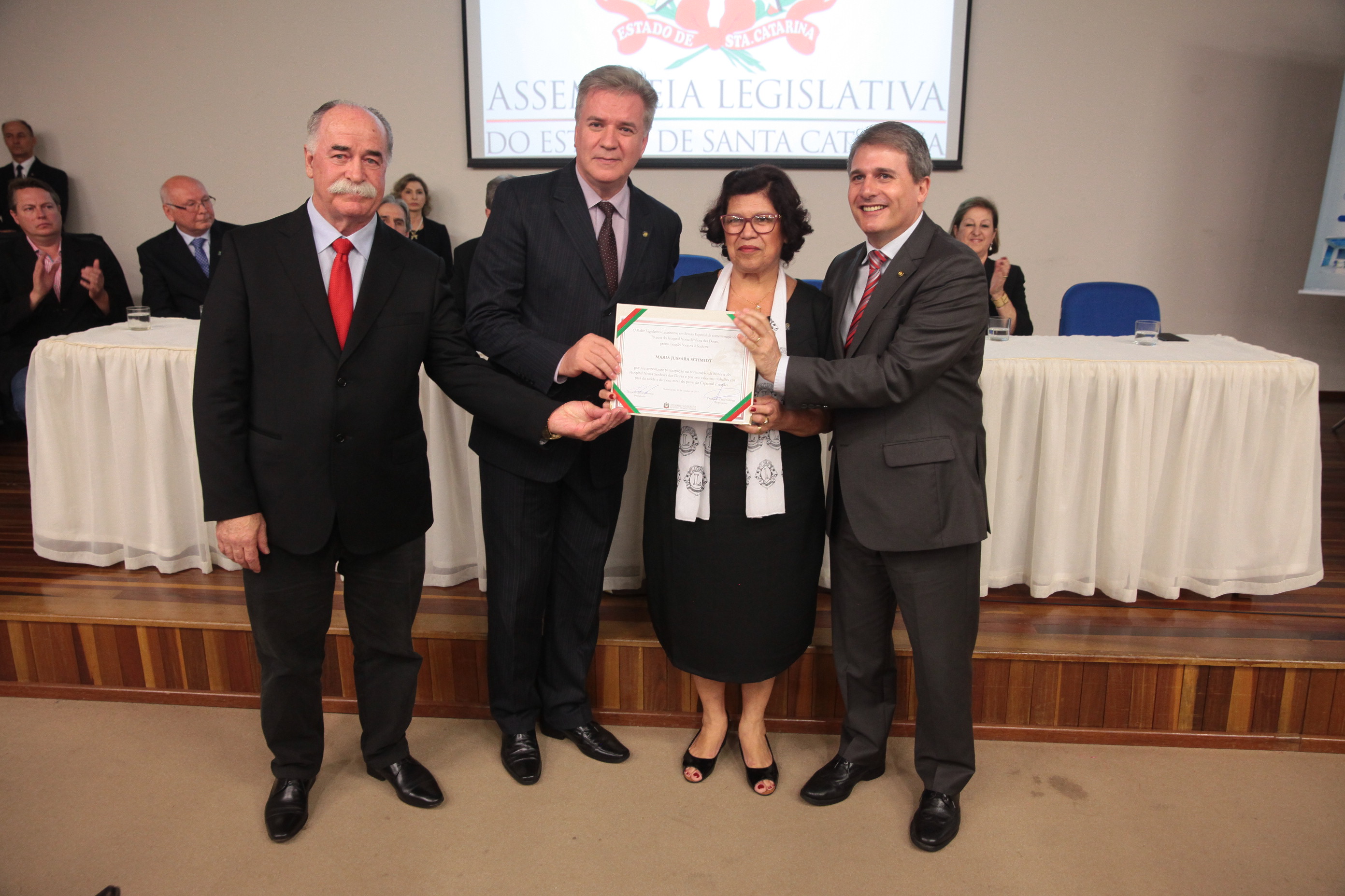 Sessão Solene em comemoração aos 70 anos de fundação do Hospital Nossa Senhora das Dores - Capinzal/SC.