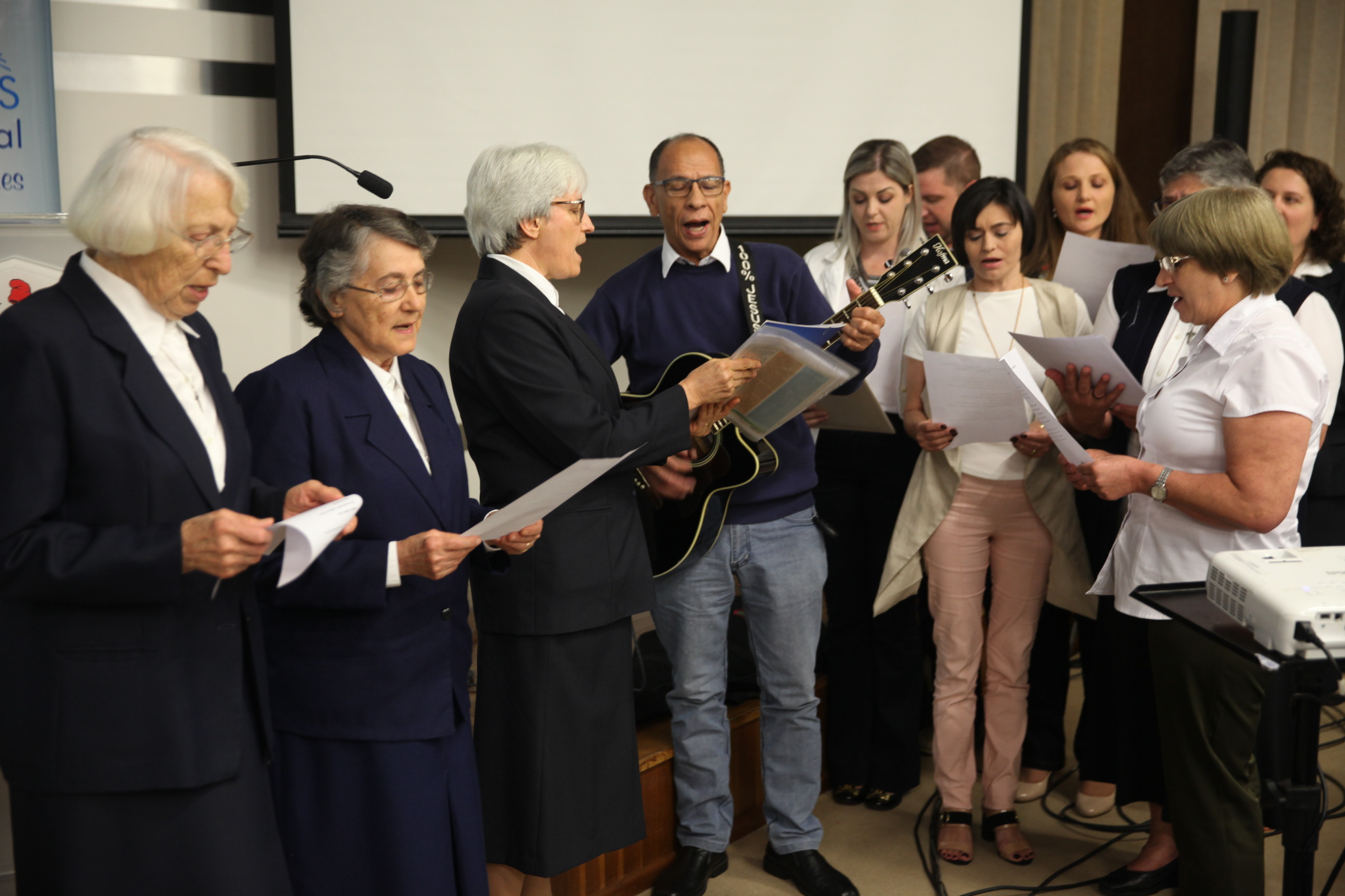 Sessão Solene em comemoração aos 70 anos de fundação do Hospital Nossa Senhora das Dores - Capinzal/SC.