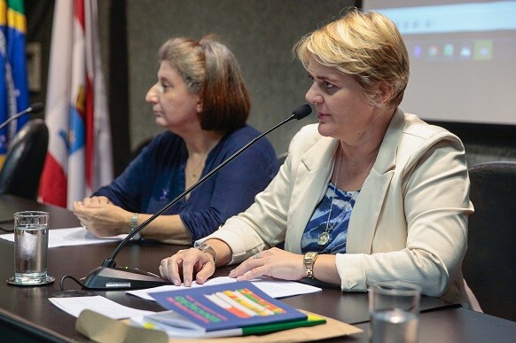 Comissão de Educação debate acessibilidade e inclusão dos cidadão surdos por meio da Libras