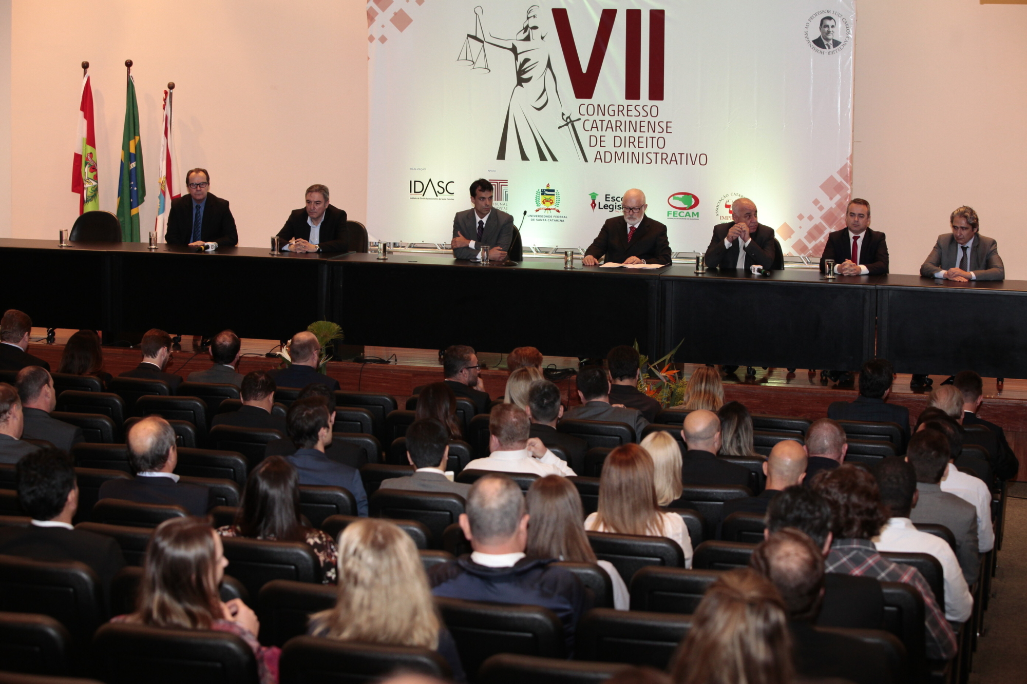 Evento debate atuação do poder público no combate à corrupção