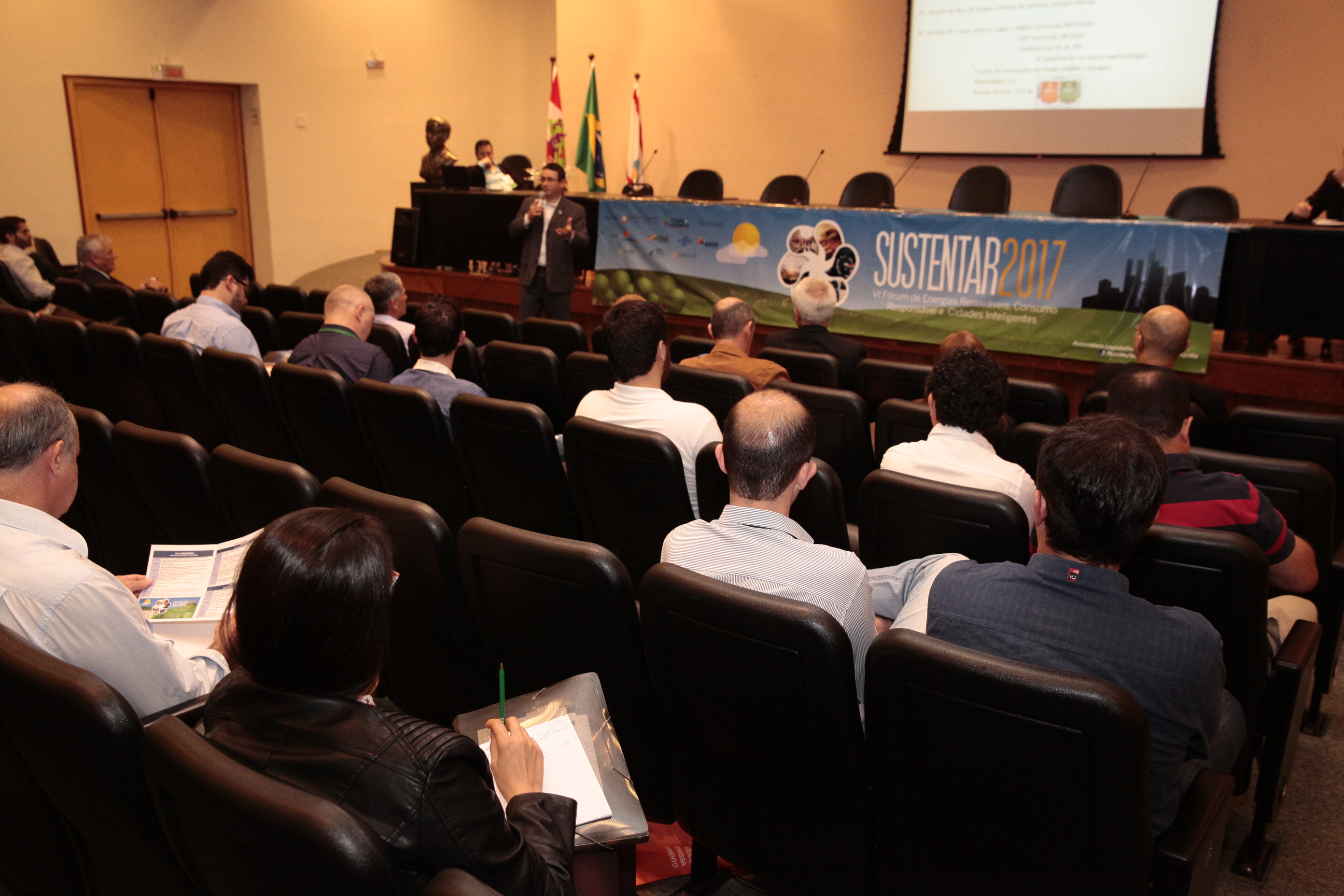 VI Seminário Sobre Energias Renováveis Consumo Responsável e Cidades do Futuro (foto Eduardo Gudes)