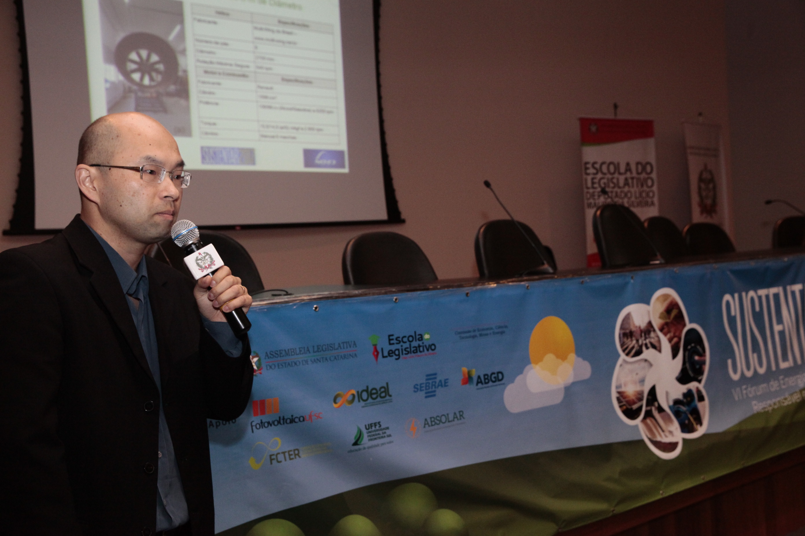VI Seminário Sobre Energias Renováveis Consumo Responsável e Cidades do Futuro (foto Eduardo Gudes)