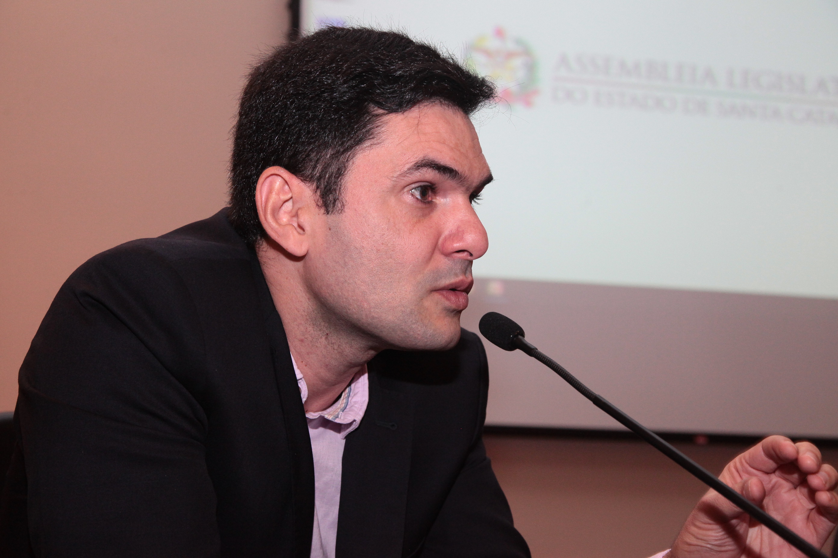 VI Seminário Sobre Energias Renováveis Consumo Responsável e Cidades do Futuro