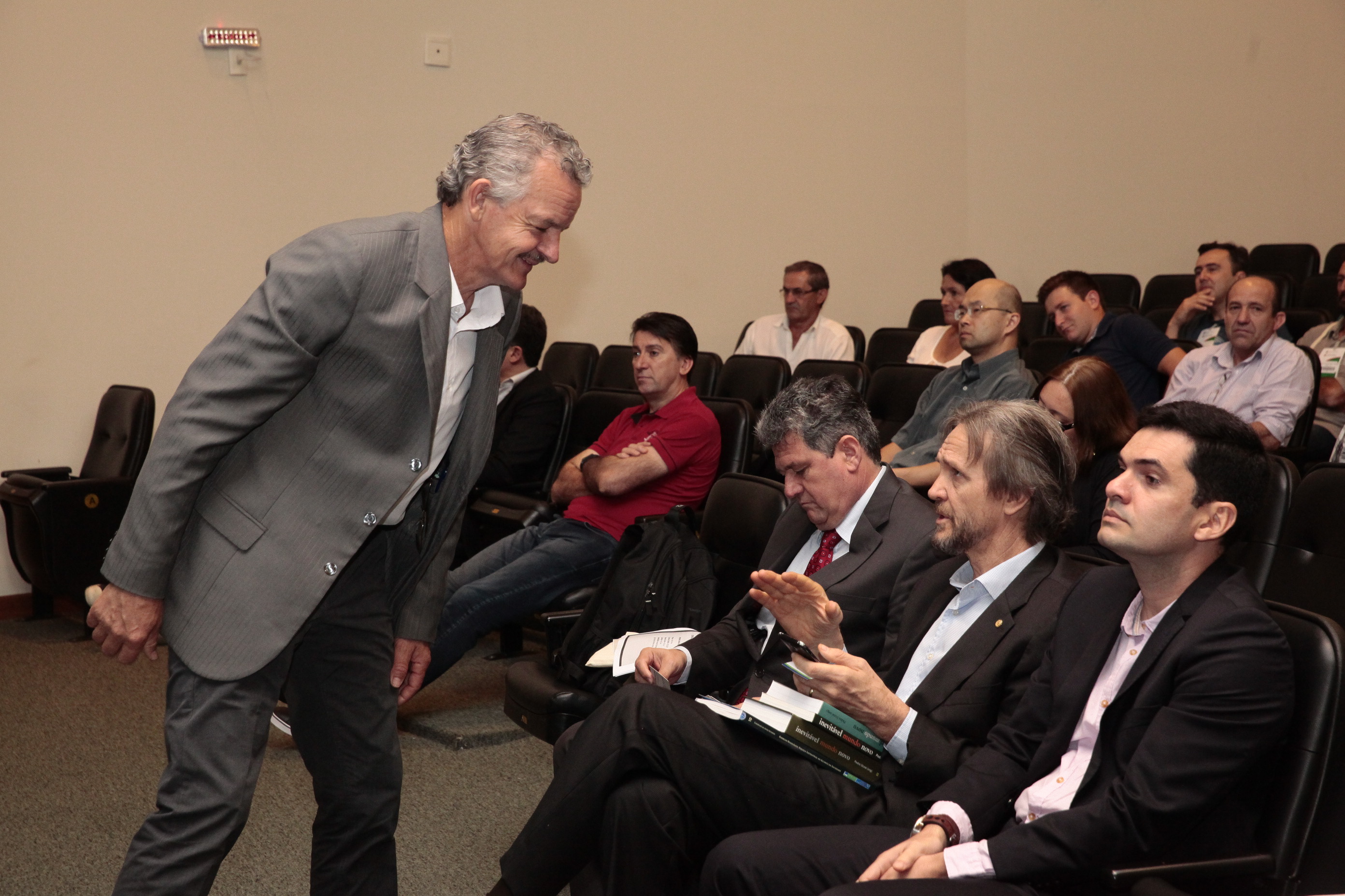 VI Seminário Sobre Energias Renováveis Consumo Responsável e Cidades do Futuro