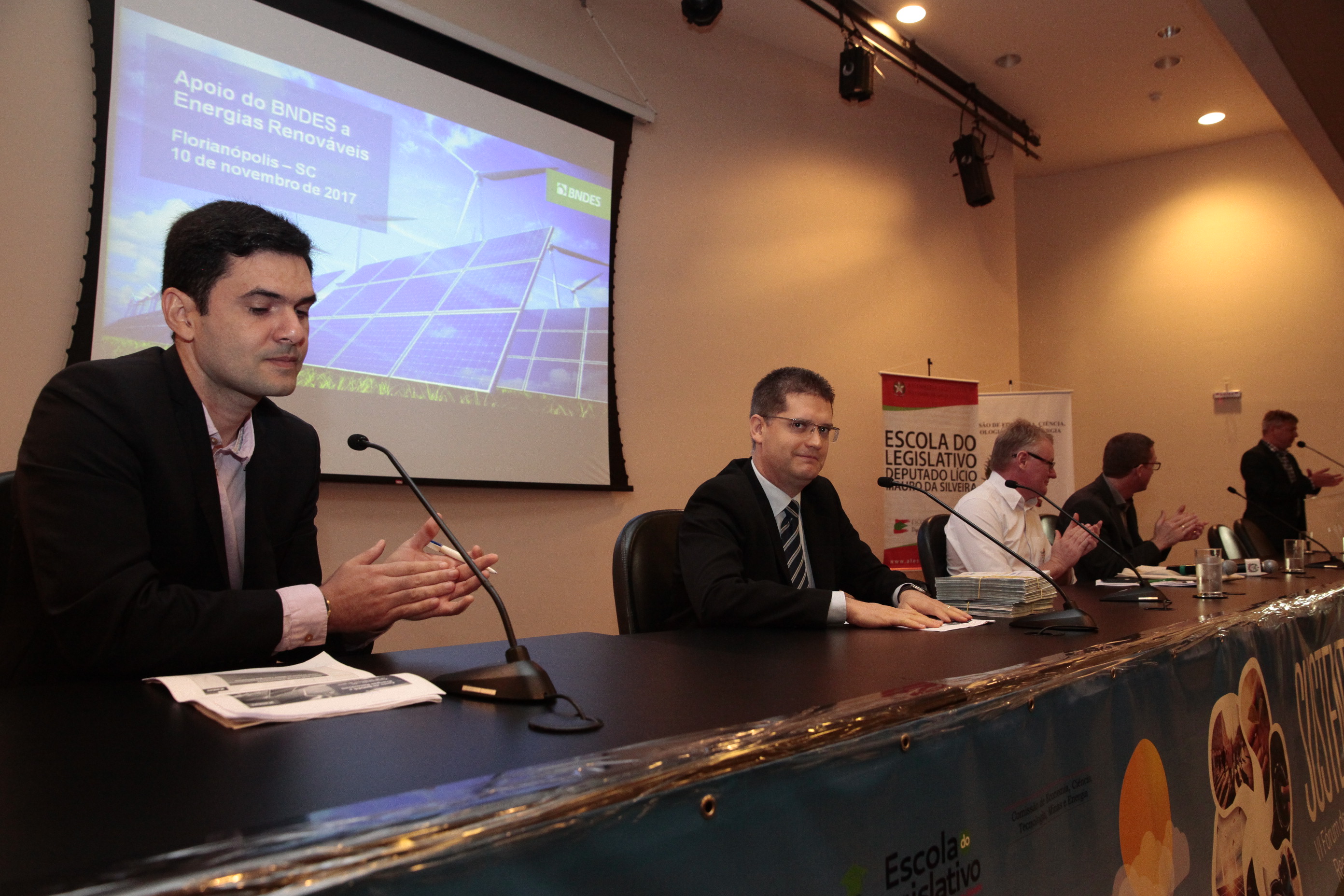 VI Seminário Sobre Energias Renováveis Consumo Responsável e Cidades do Futuro