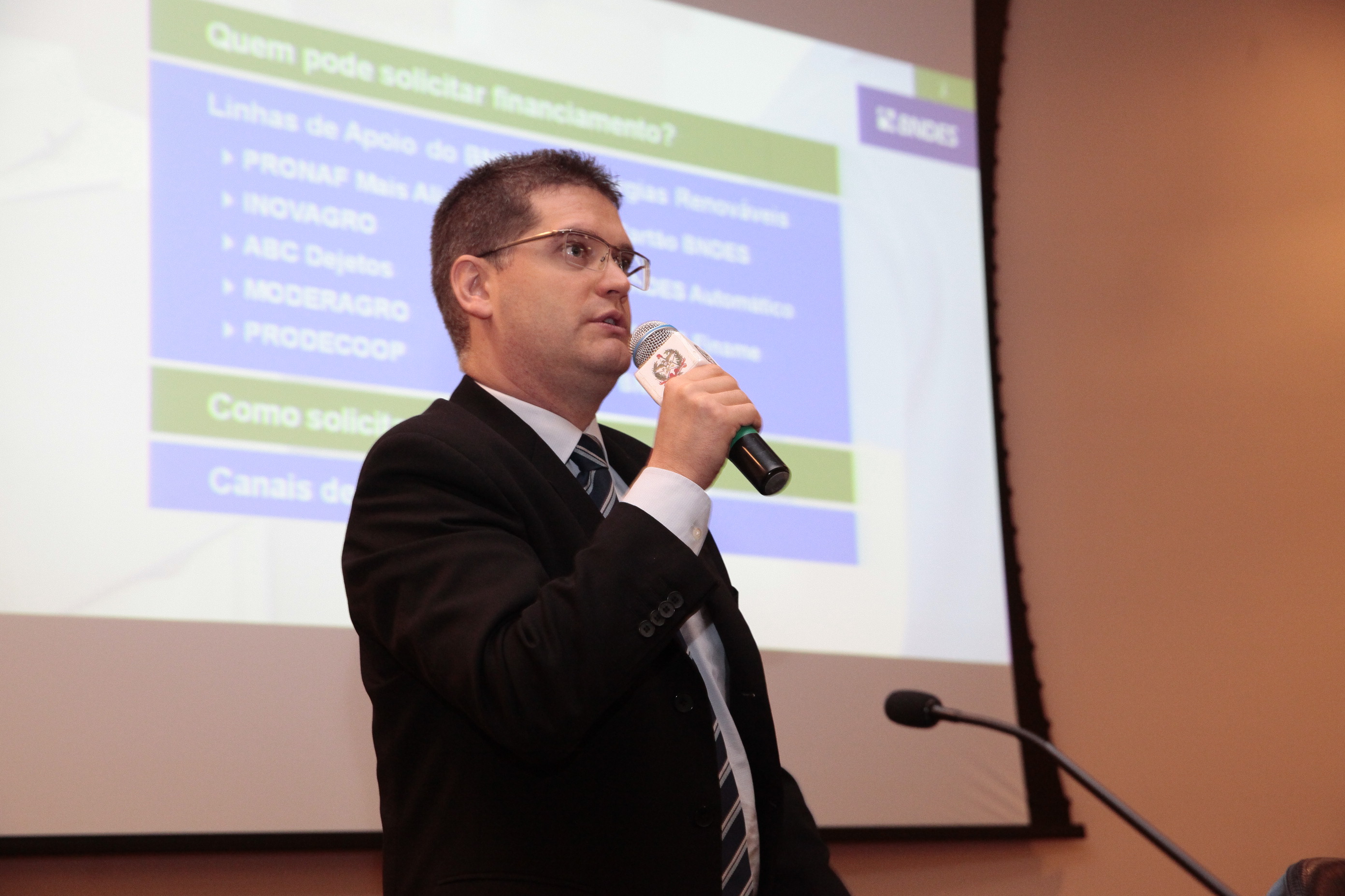 VI Seminário Sobre Energias Renováveis Consumo Responsável e Cidades do Futuro