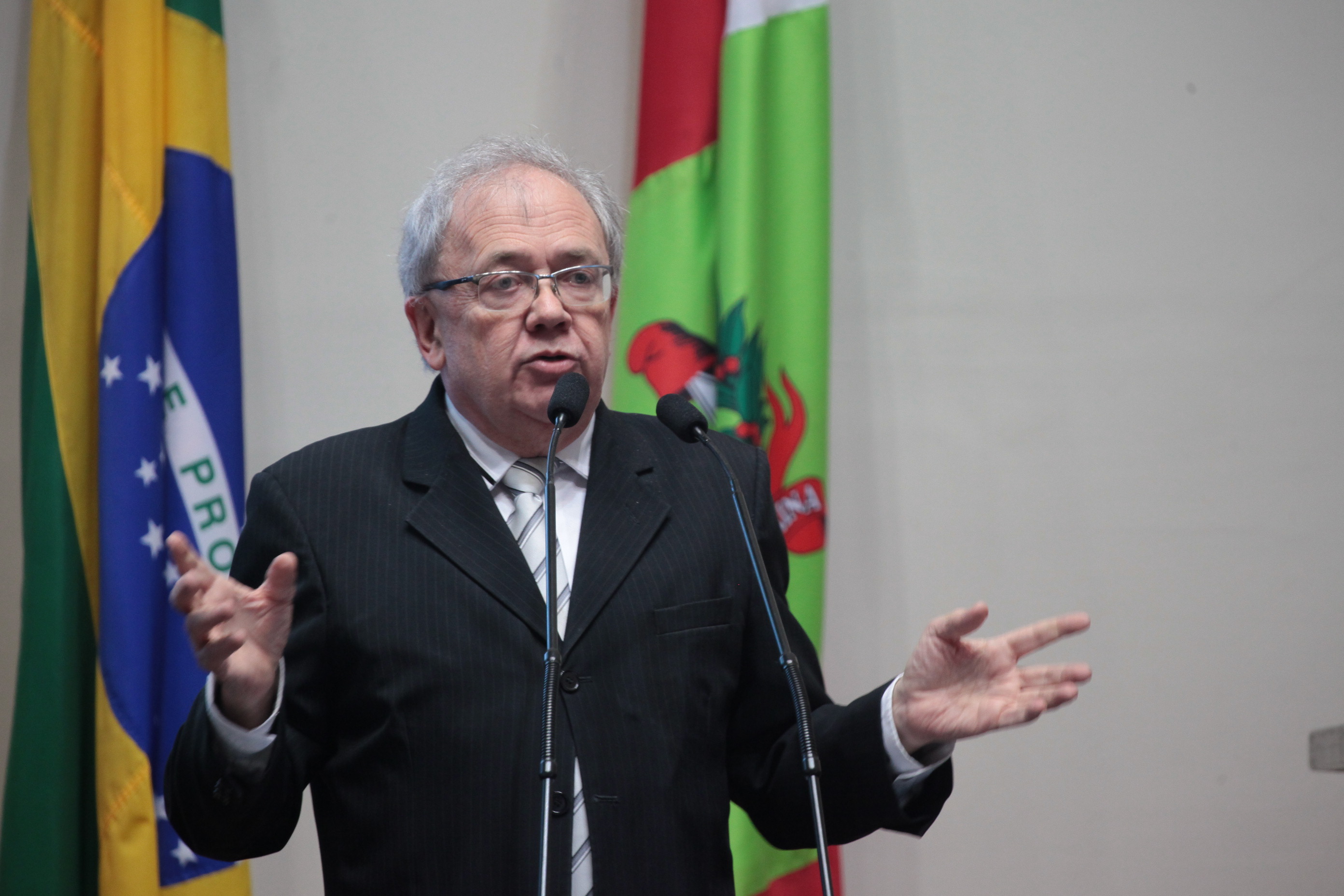 Sessão Ordinária. Deputado Fernando Coruja (PMDB) Foto: Miriam Zomer.