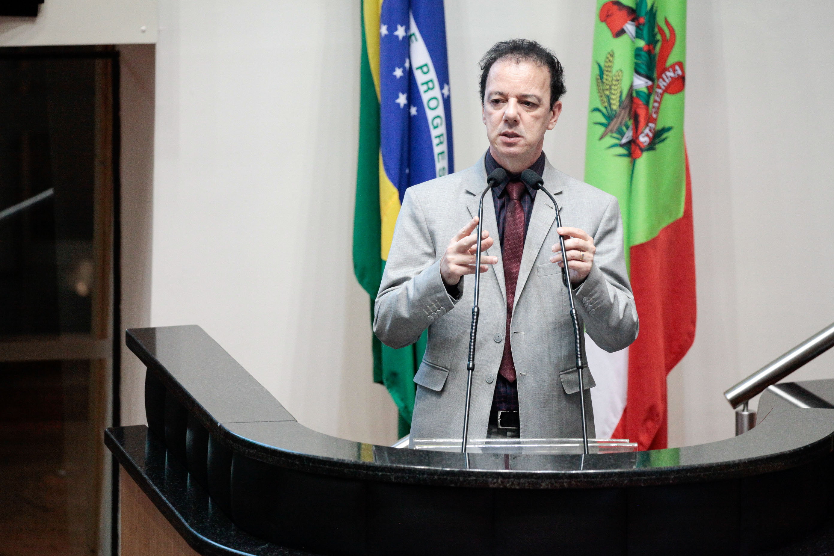 Deputado Ismael dos Santos (PSD). Sessão Ordinária.