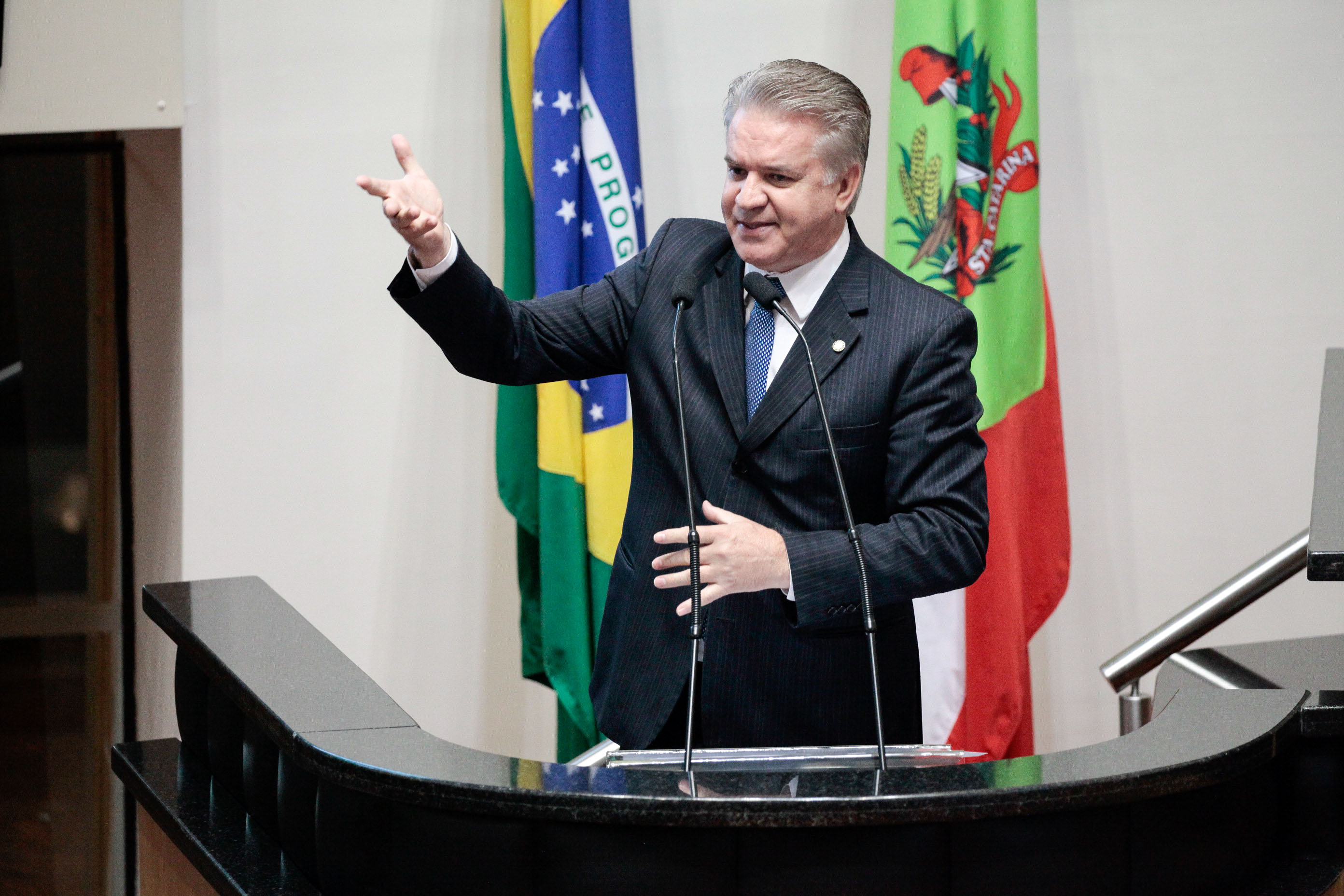 Deputado Cesar Valduga (PCdoB). Sessão Ordinária.